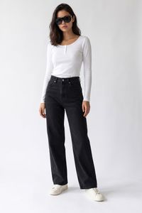 black-image-3