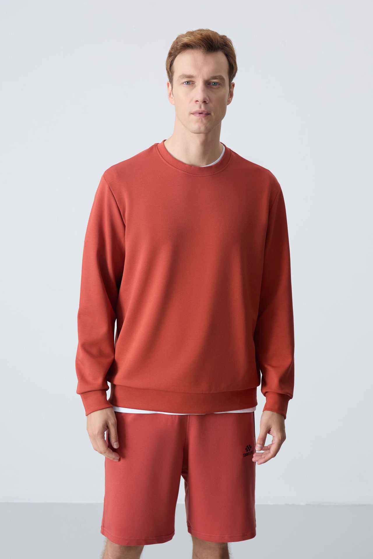 TOMMY Men's Plain Crew Neck Sweatshirt 2