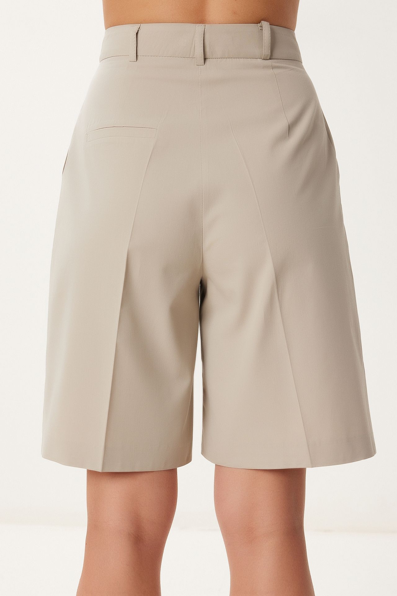 ISTANBUL Belted woven tailored shorts 5