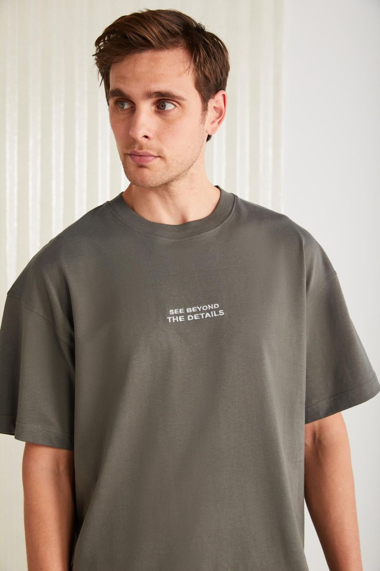 GRIMELANGE Oversized Printed Crew Neck T-Shirt 2