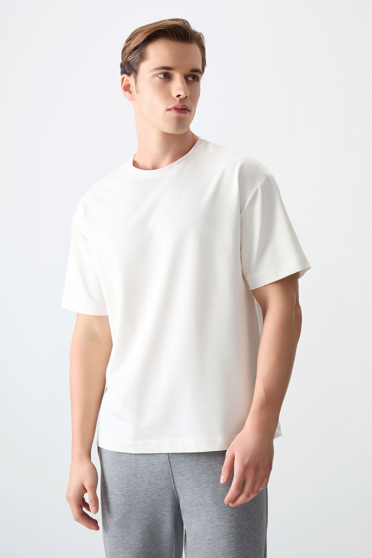 TOMMY Oversized Cotton Blend Crew Neck T-Shirt 4
