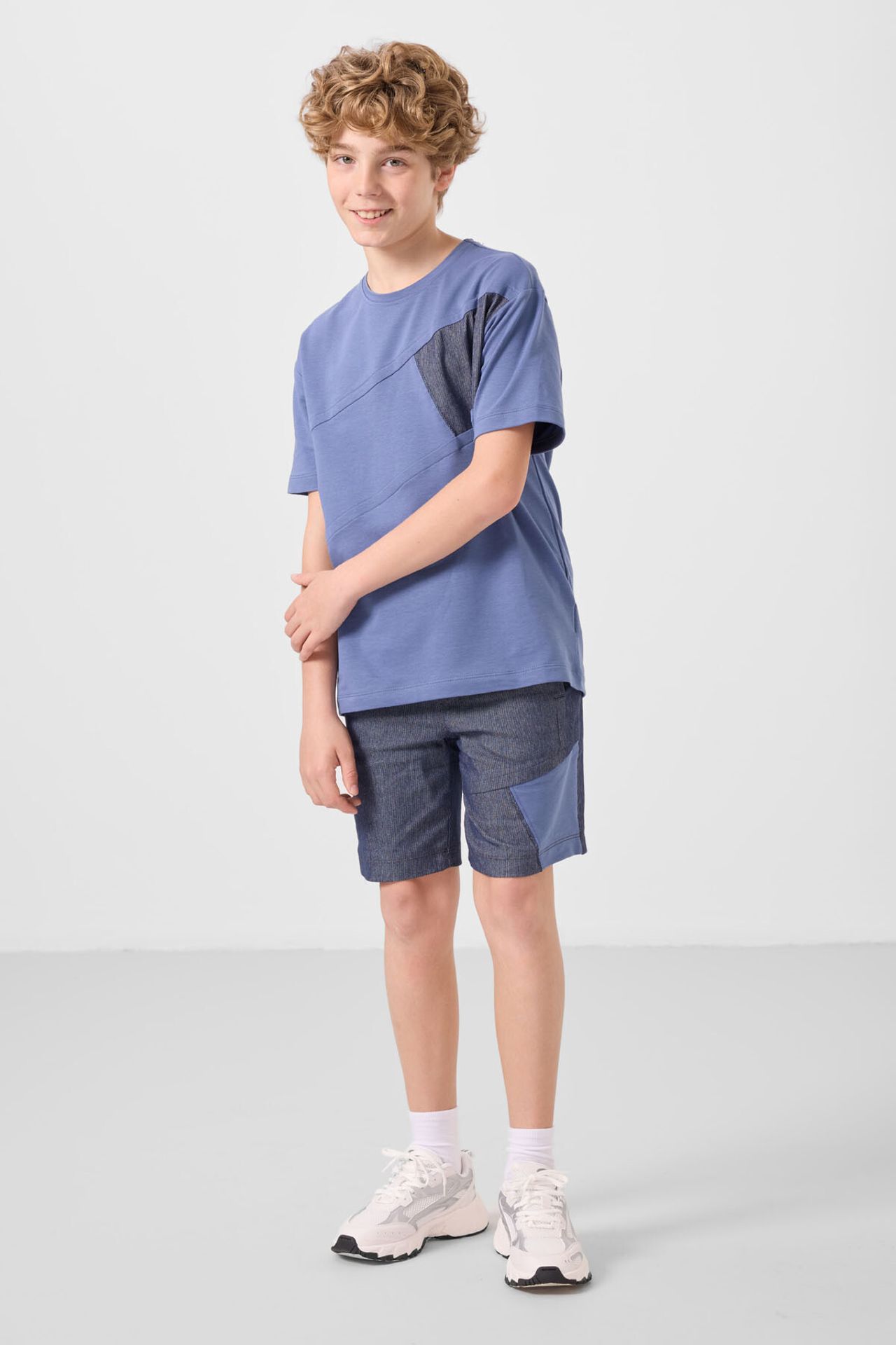 TOMMY Youth Two-Piece Coord Set 2