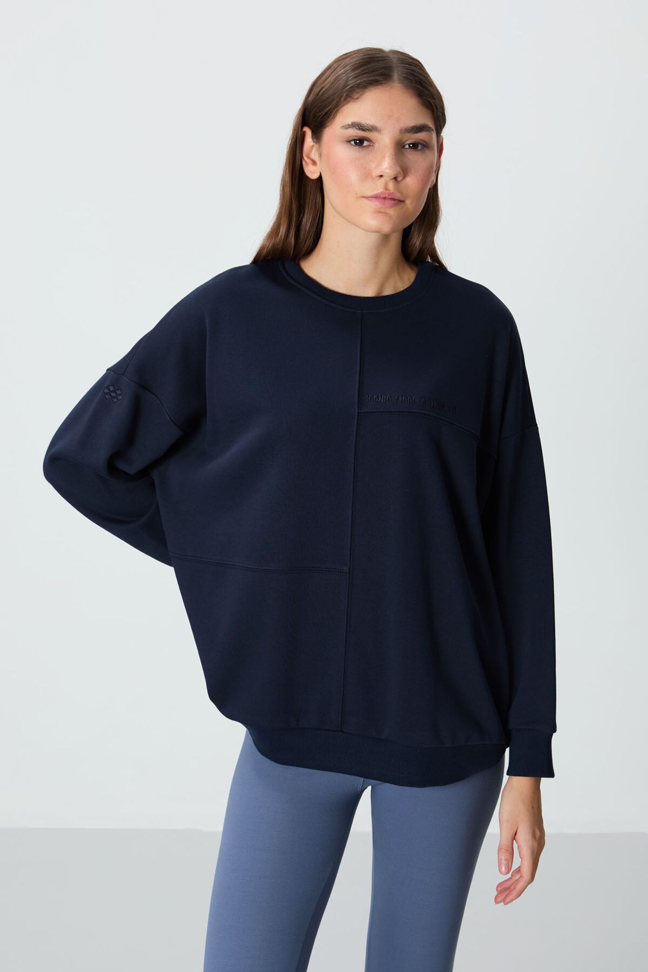 TOMMY Oversized Crew Neck Sweatshirt 4
