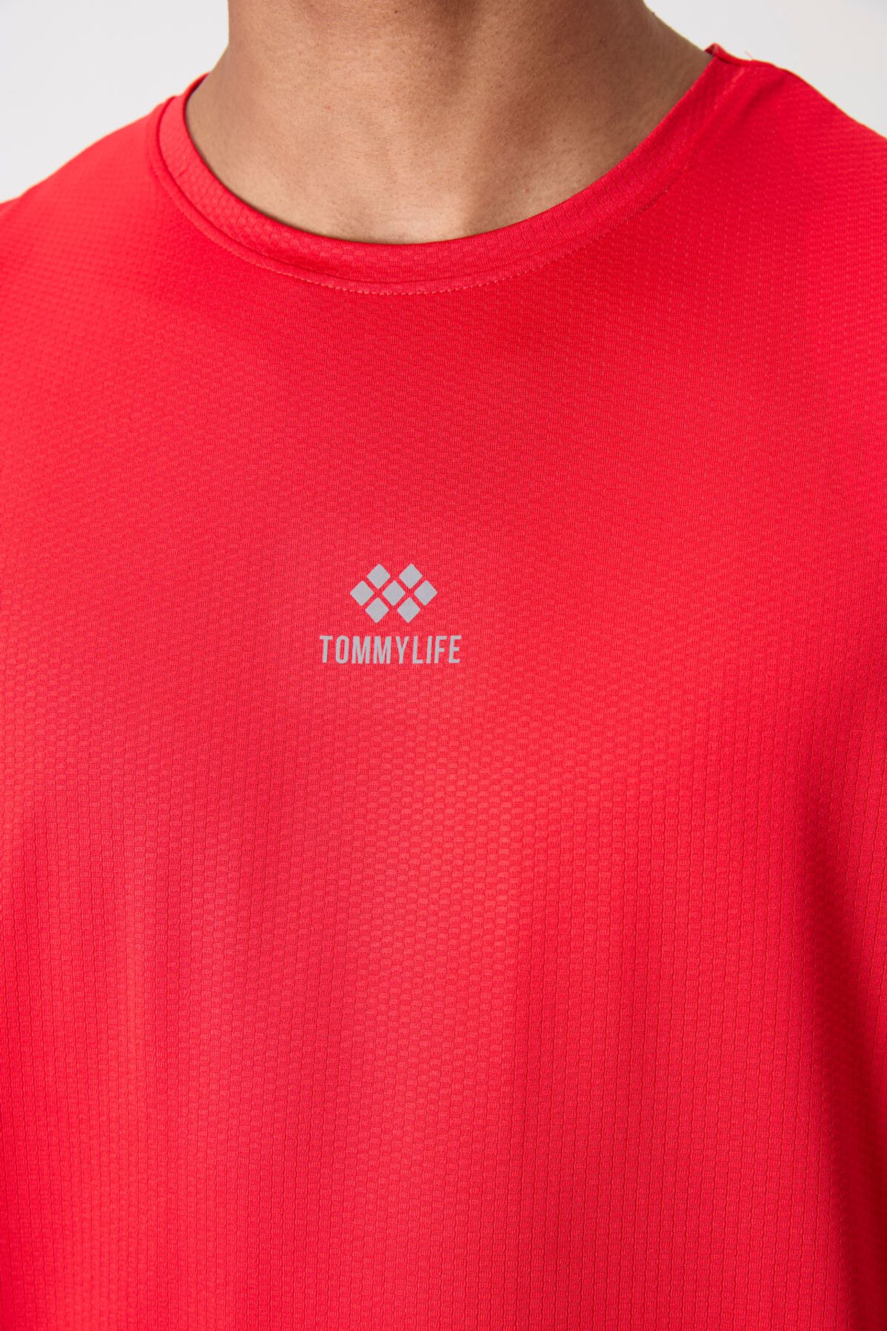 TOMMY Men's Logo Patch Short-Sleeve T-Shirt 2