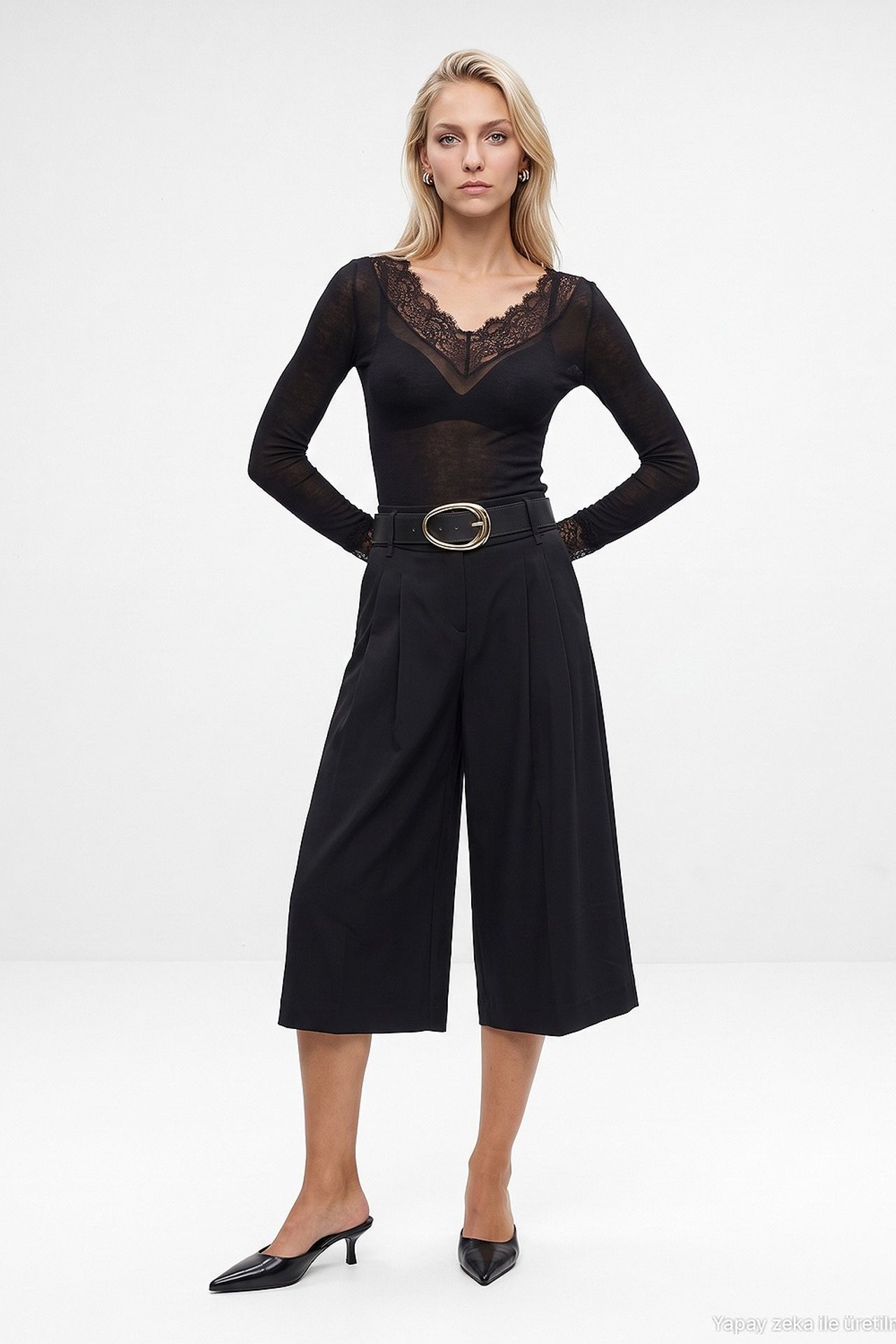 DILVIN Women’s Tailored Pull-On Shorts
