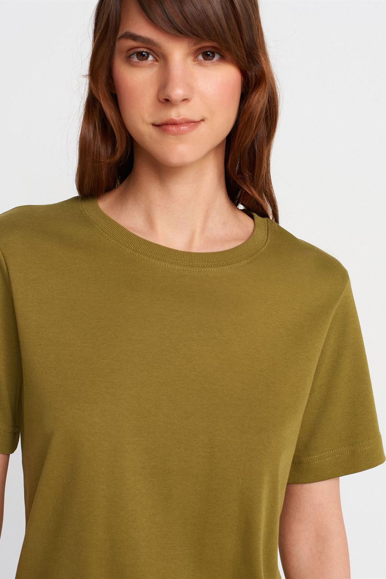 DILVIN Women's Cotton Crew Neck T-Shirt 3