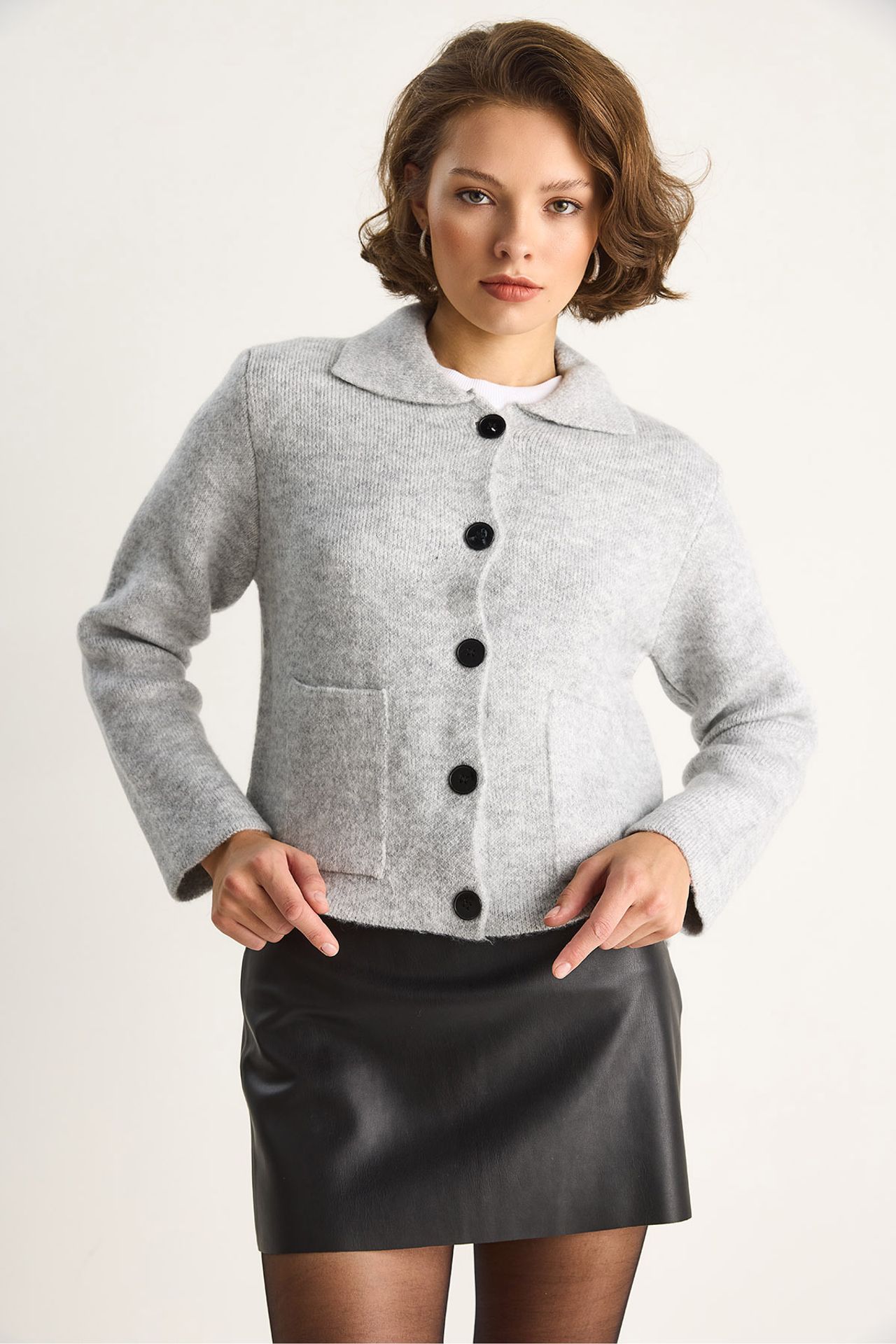 LUCCI Knit Cardigan with Pockets 5
