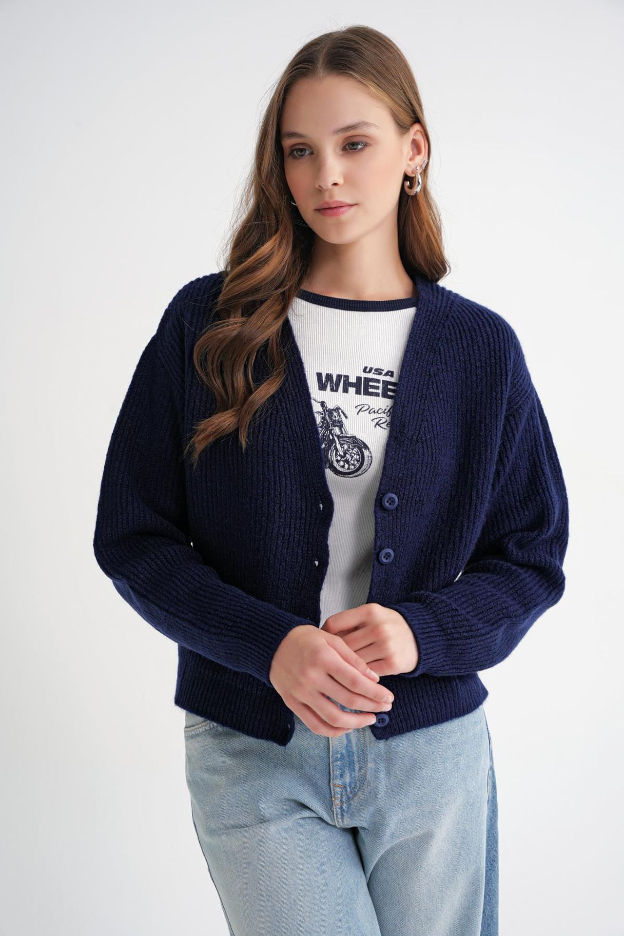 Mixray Textured V-Neck Button Cardigan 3