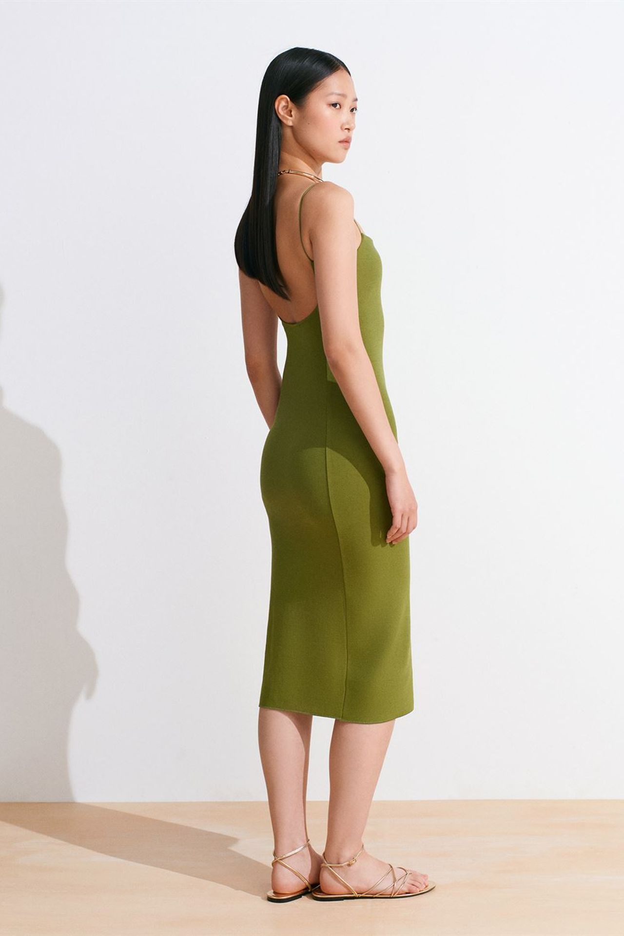 DILVIN Kolsuz Cut-Out Detaylı Bodycon Midi Elbise 2