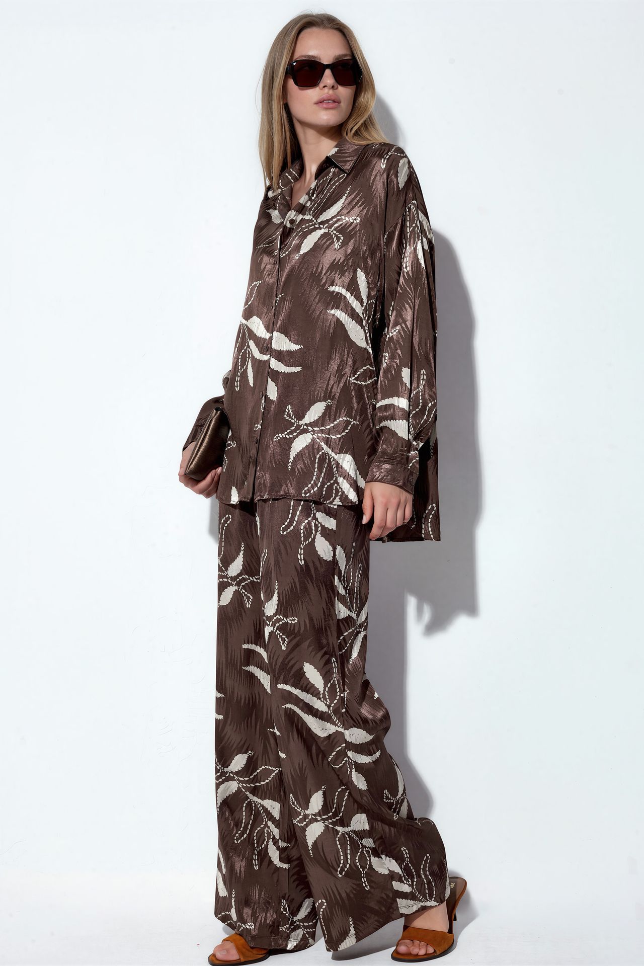 BDART Floral Viscose Shirt and Wide-Leg Trousers Set