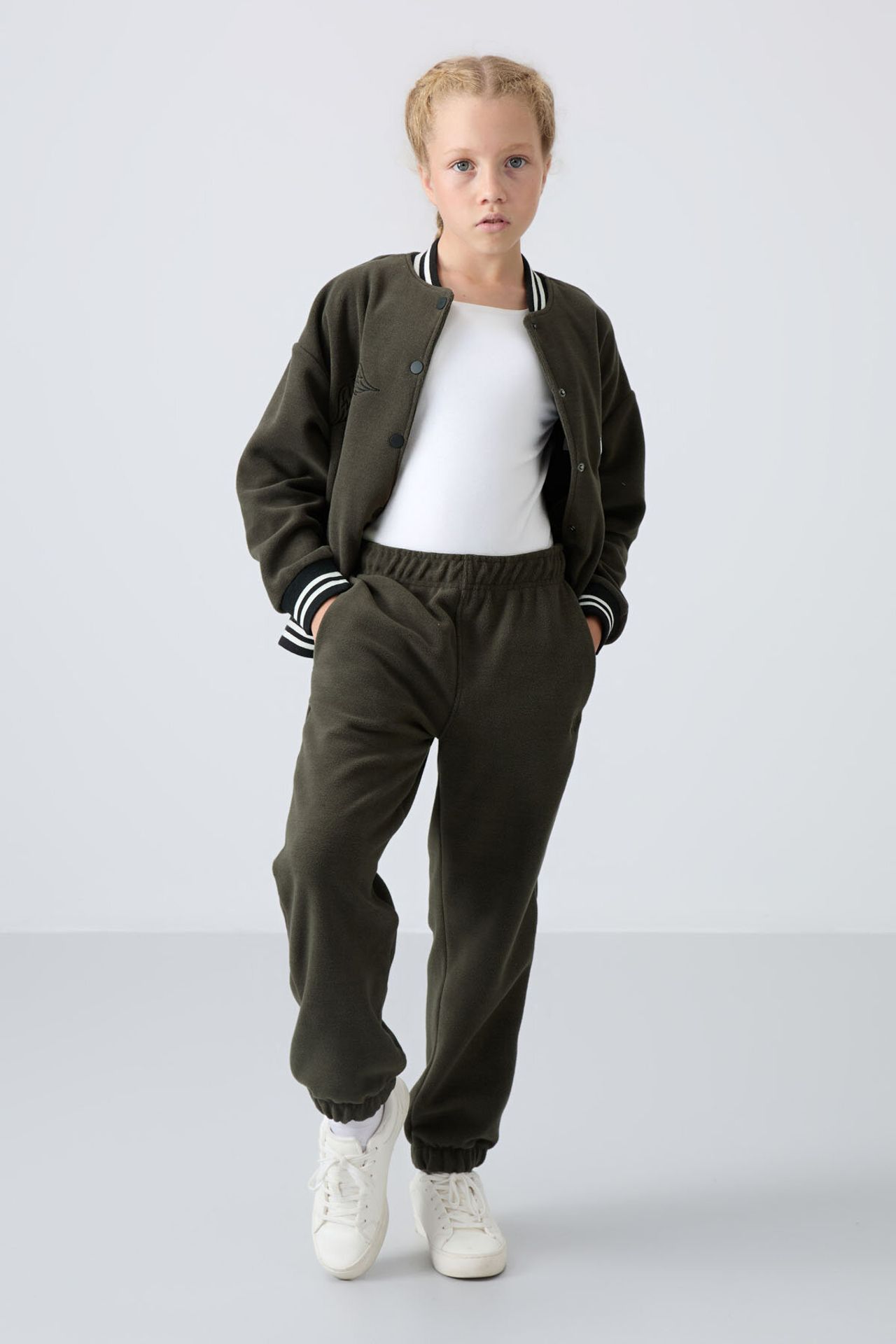TOMMY Youth Plain Joggers 1