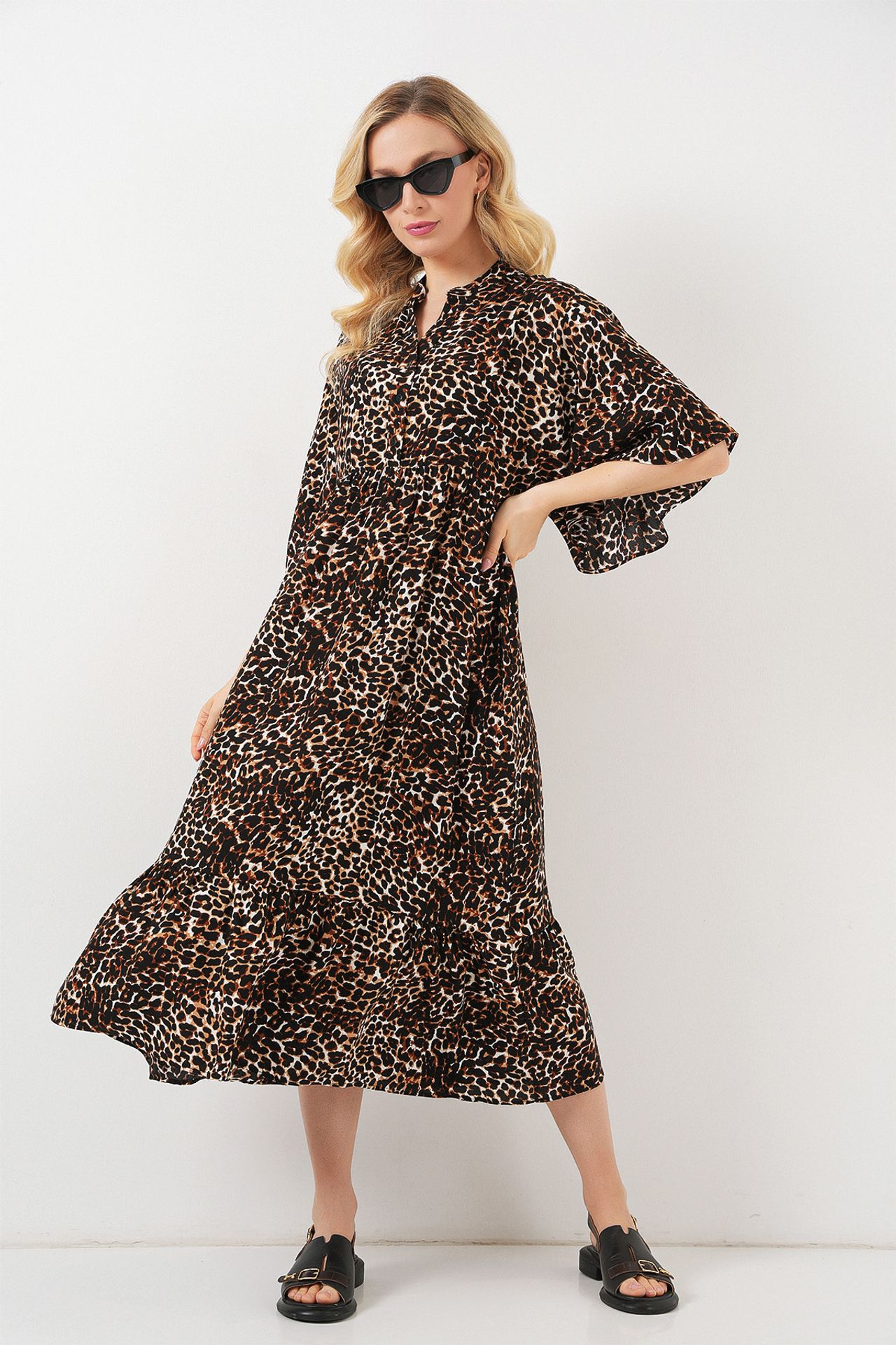 BDART Printed V-Neck Midi Dress with Three Quarter Sleeves 3