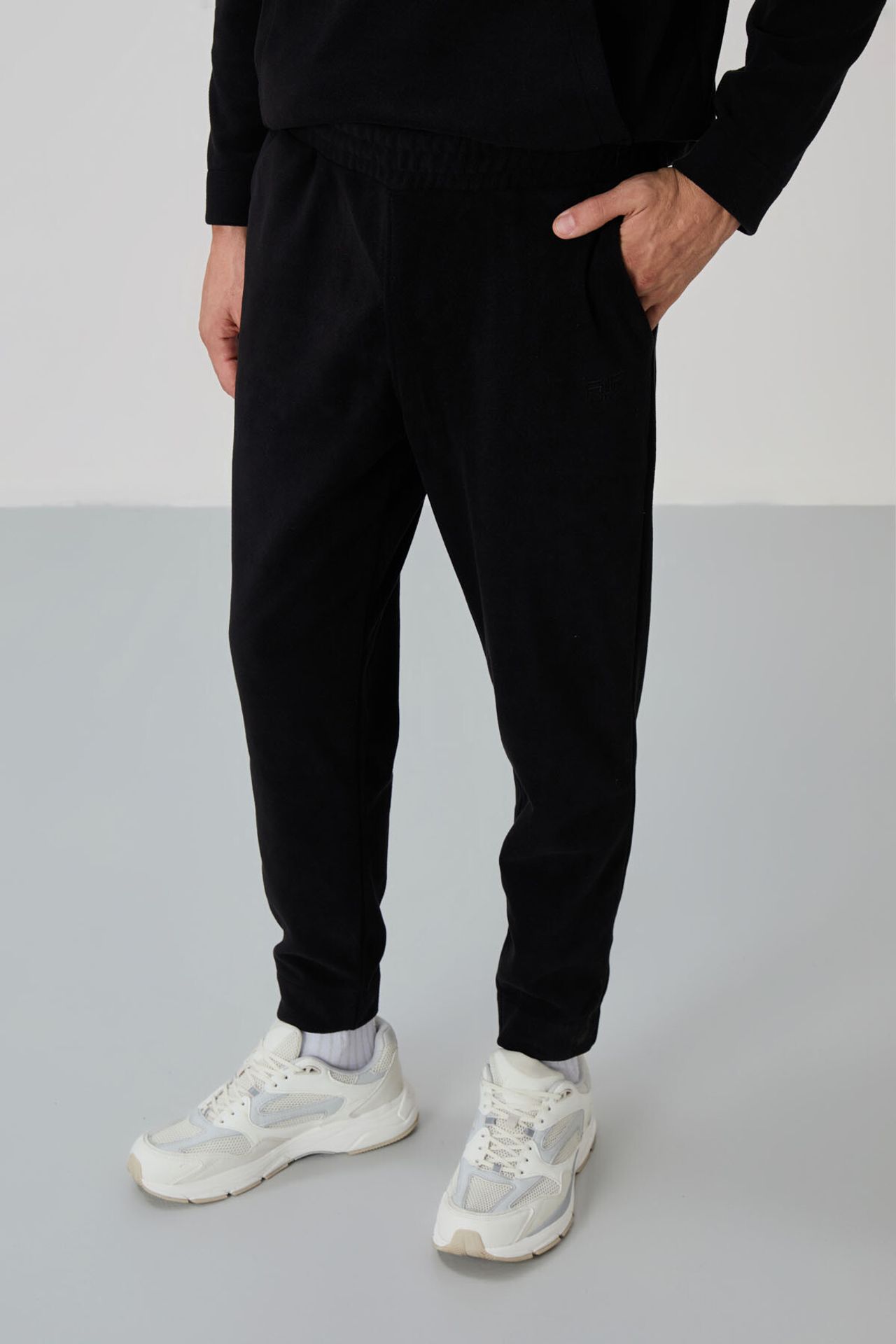 TOMMY Men's Zipper Collar Sweatshirt And Pants Set 3