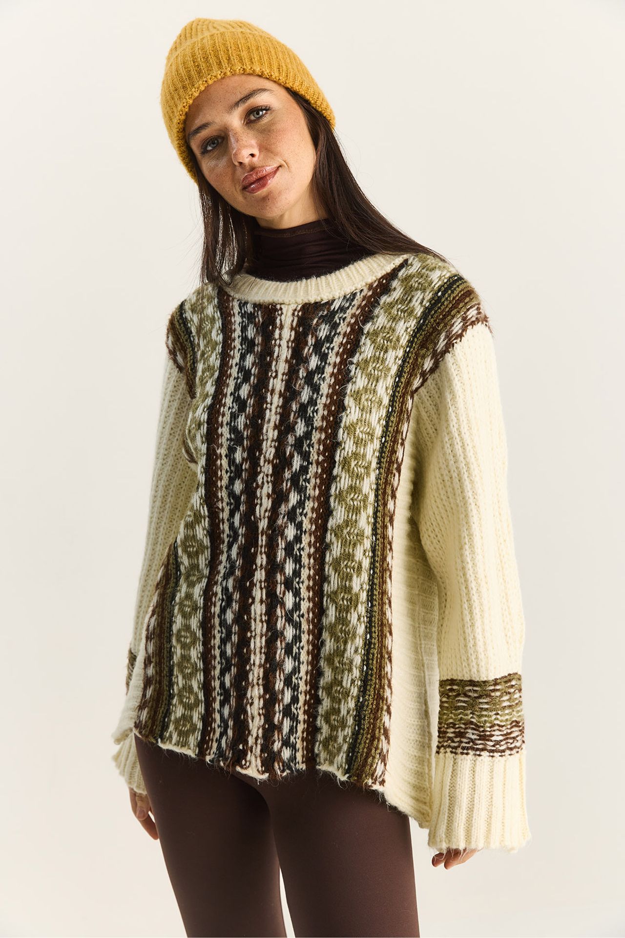 LUCCI Oversized Ethnic Print Knit Sweater 5
