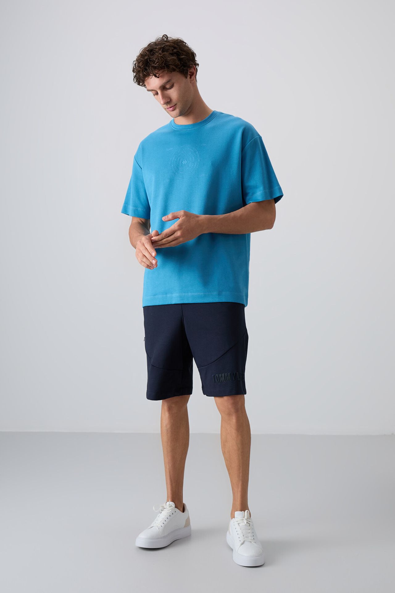 TOMMY Oversized Cotton-Blend Crew Neck T-Shirt 2