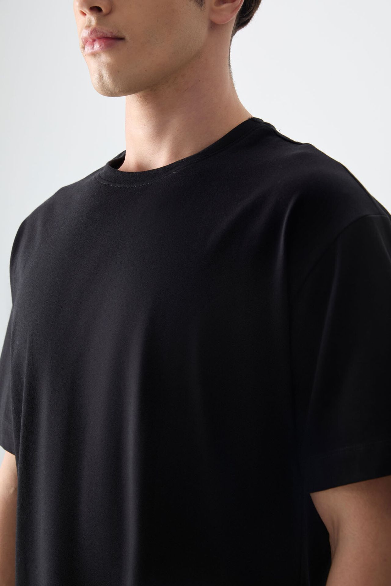 TOMMY Oversized Cotton Crew Neck T-Shirt 5