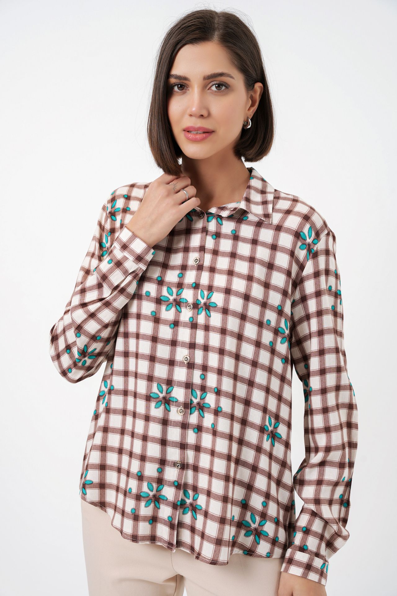 BDART Plaid Button-up Shirt with Shirt Collar 3
