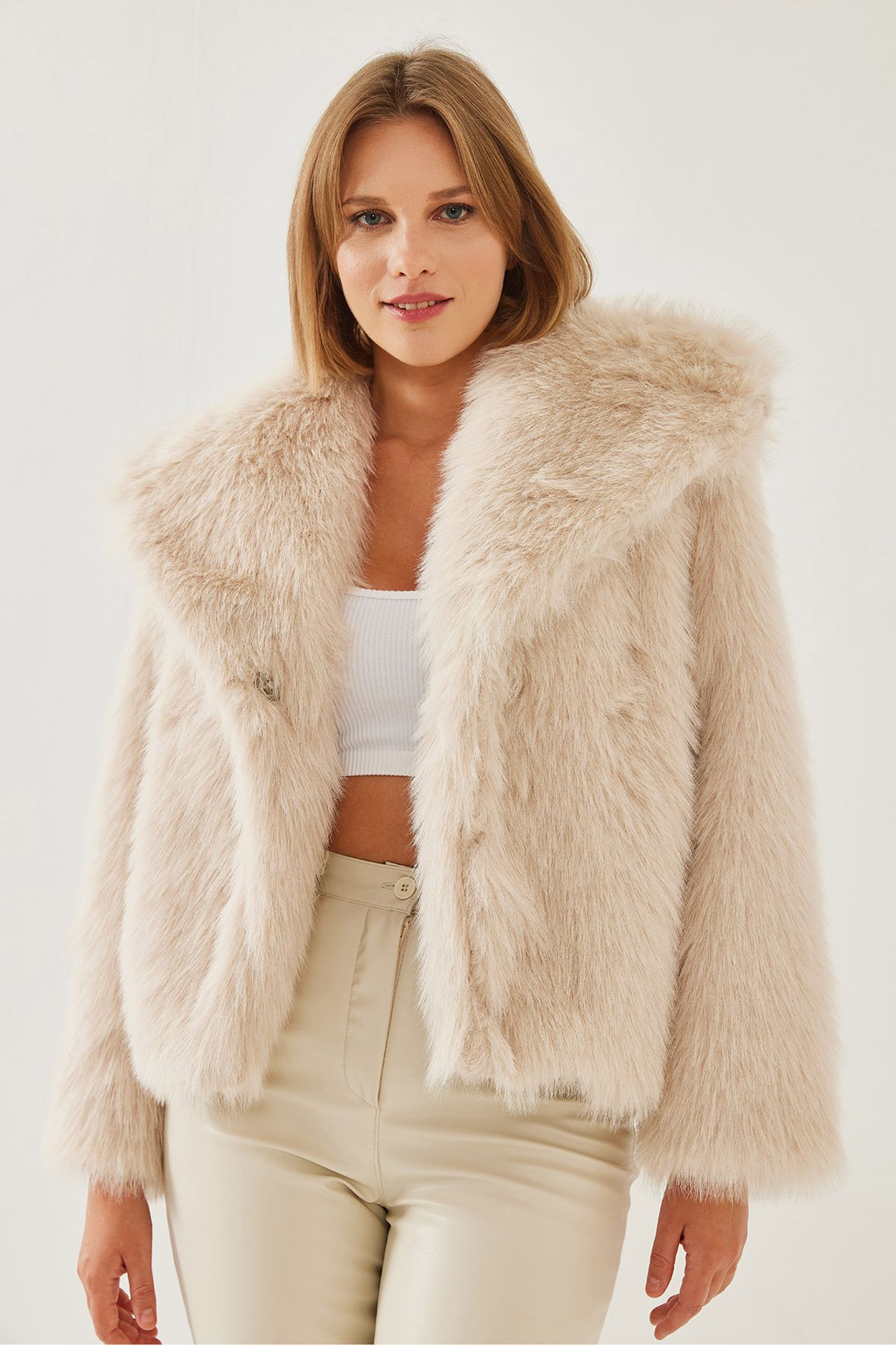 LUCCI Women's Textured Puffer Coat with Faux Fur 6