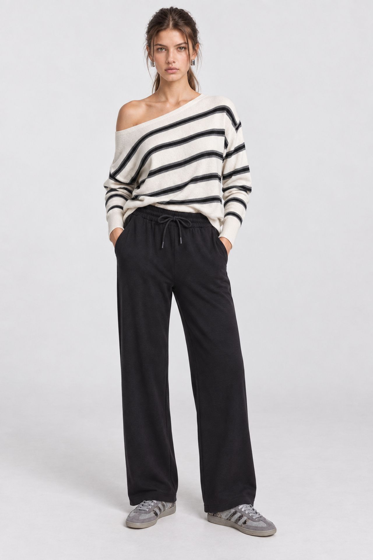ISTANBUL Wide Leg Drawstring Waist Sweatpants 1