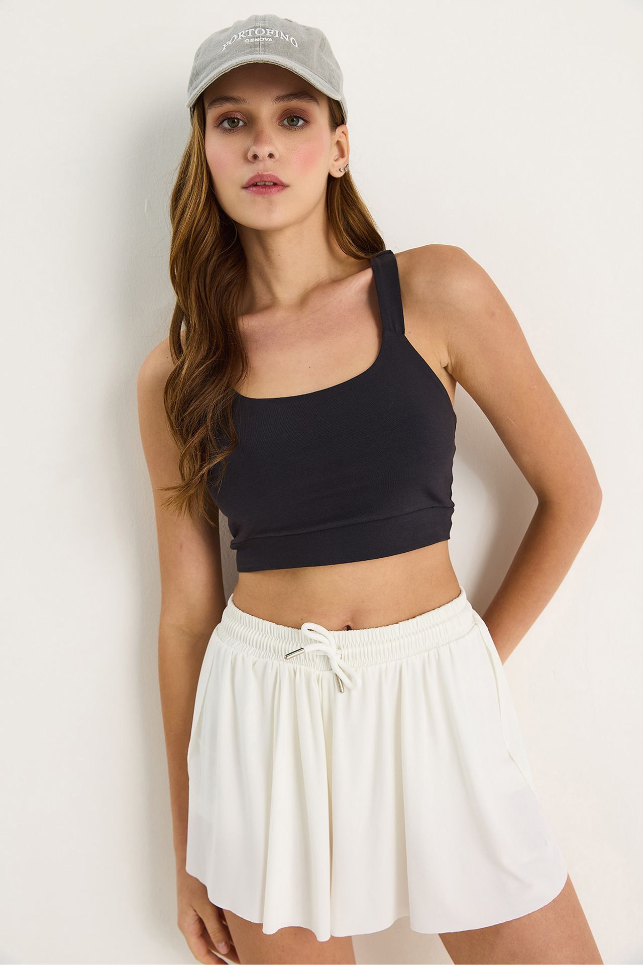 LUCCI Fitted Square Collar Crop Blouse