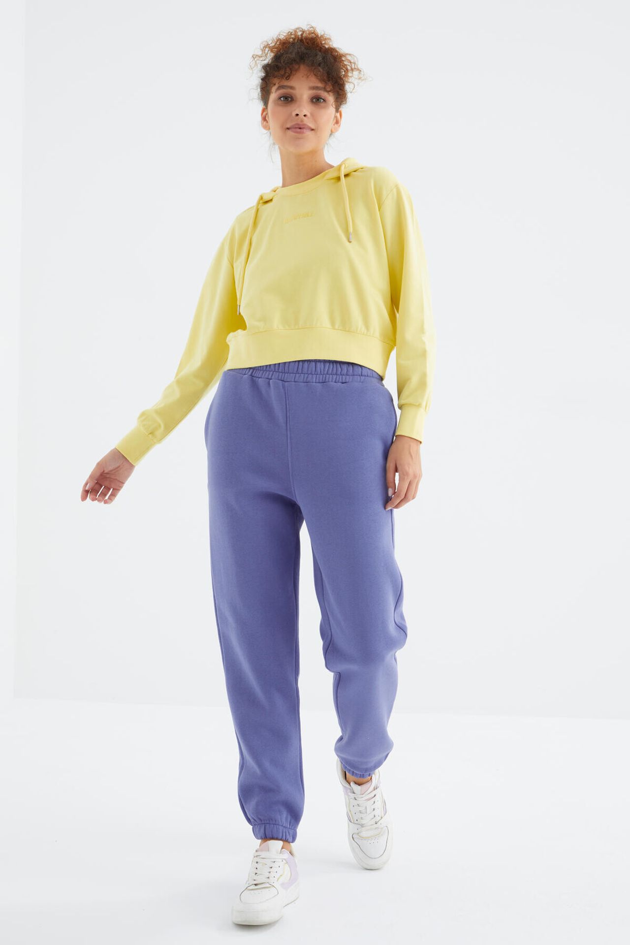 TOMMY Women's High-Waist Fleece Jogger Sweatpants 5