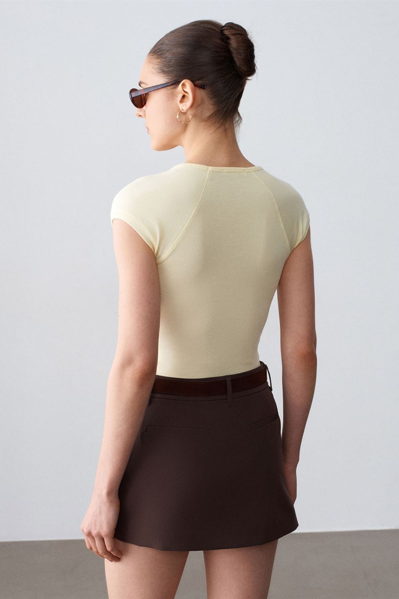 DILVIN High-Waist A-Line Mini Skirt With Belt 2