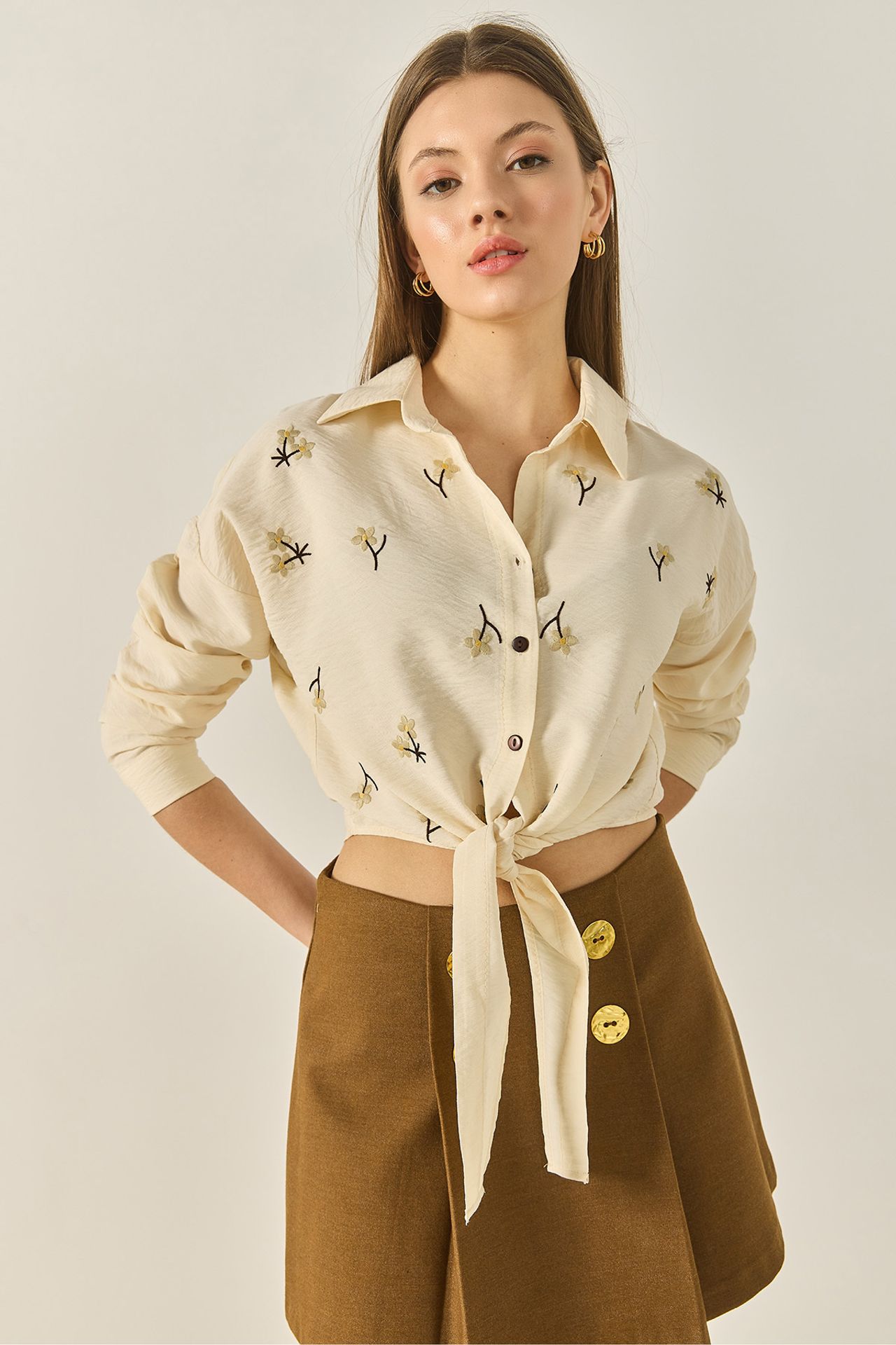 LUCCI Embroidered Poplin Shirt with Button Closure 2