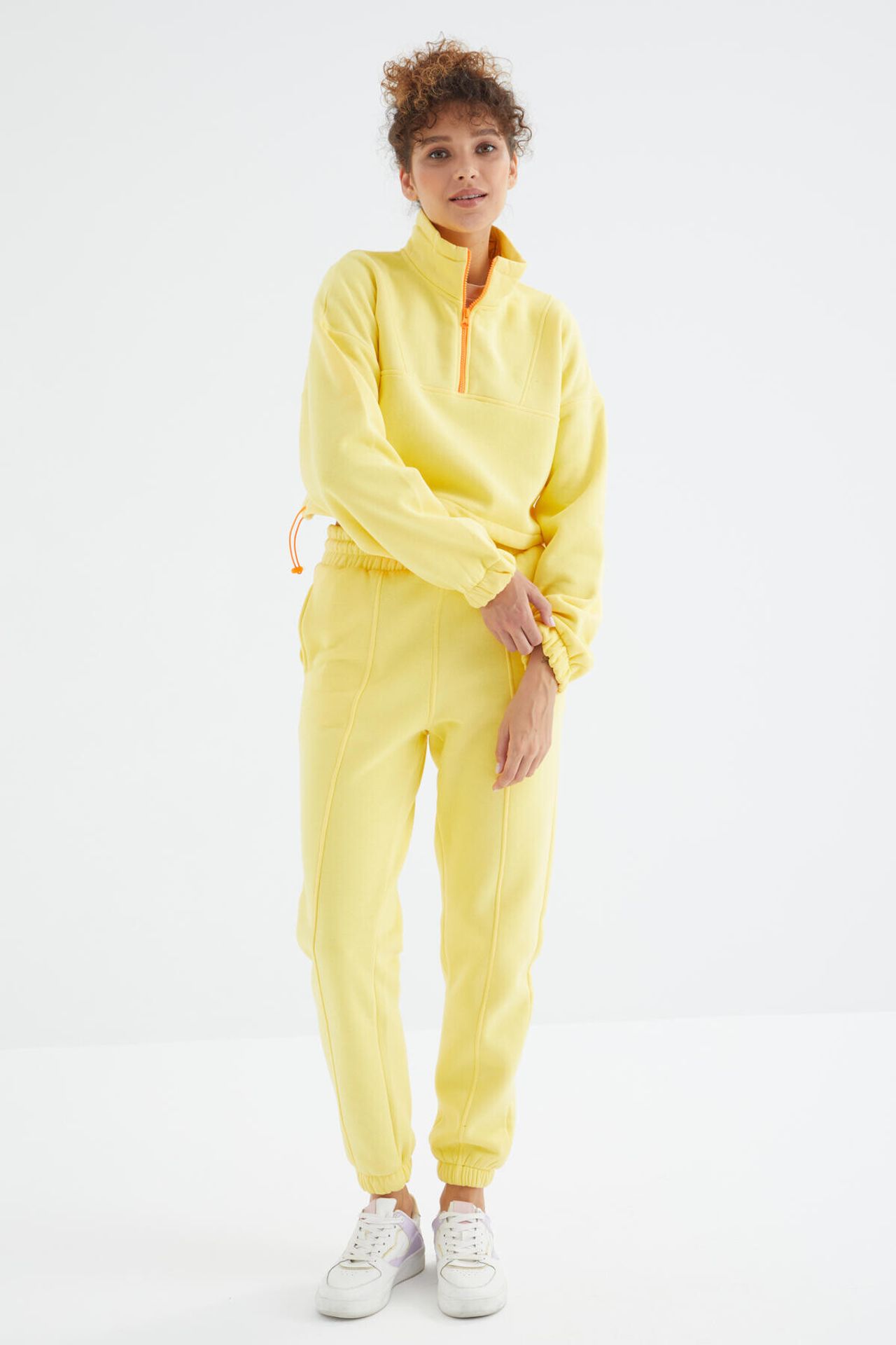 TOMMY Oversized Fleece Sweatshirt And Pants Set 6