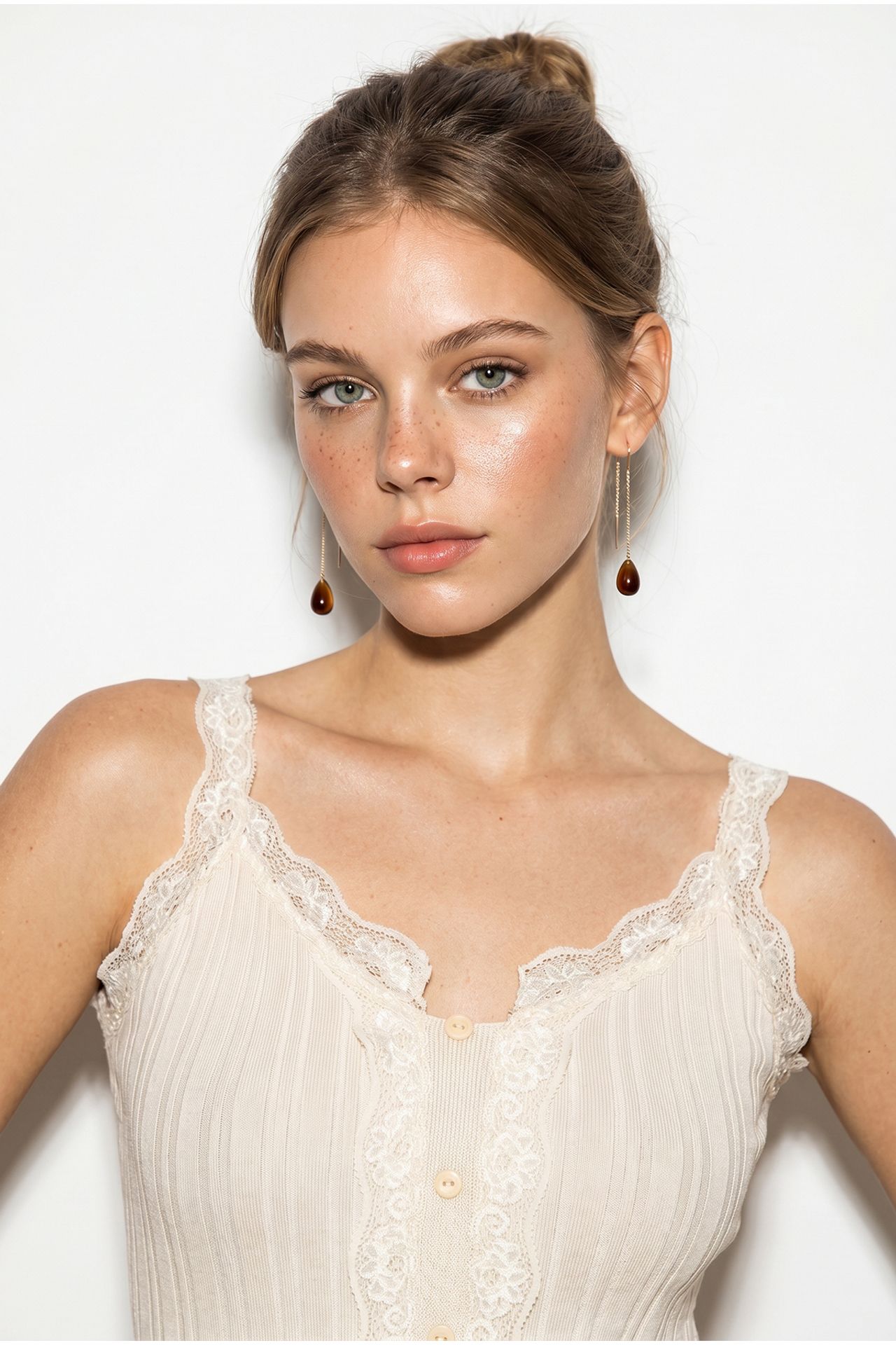 LUCCI Fitted Cropped Button Cami Top 4