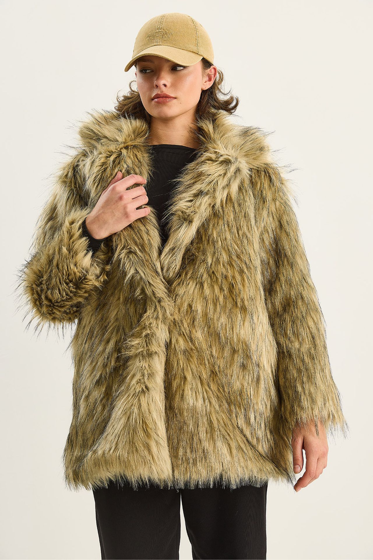 LUCCI Faux Fur Coat