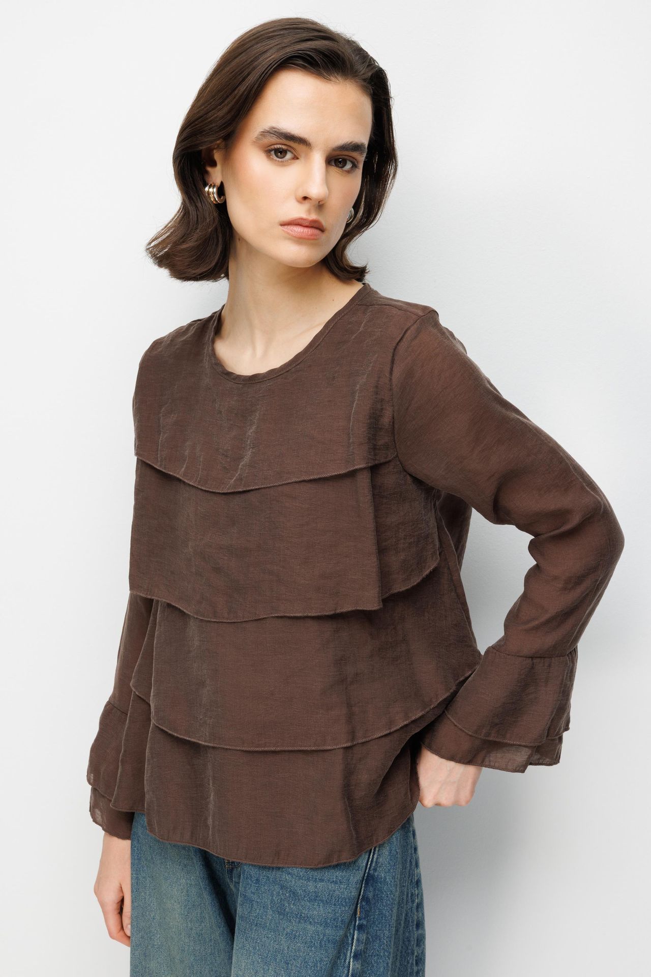 MIXRAY Women's Relaxed Crew Neck Blouse 6