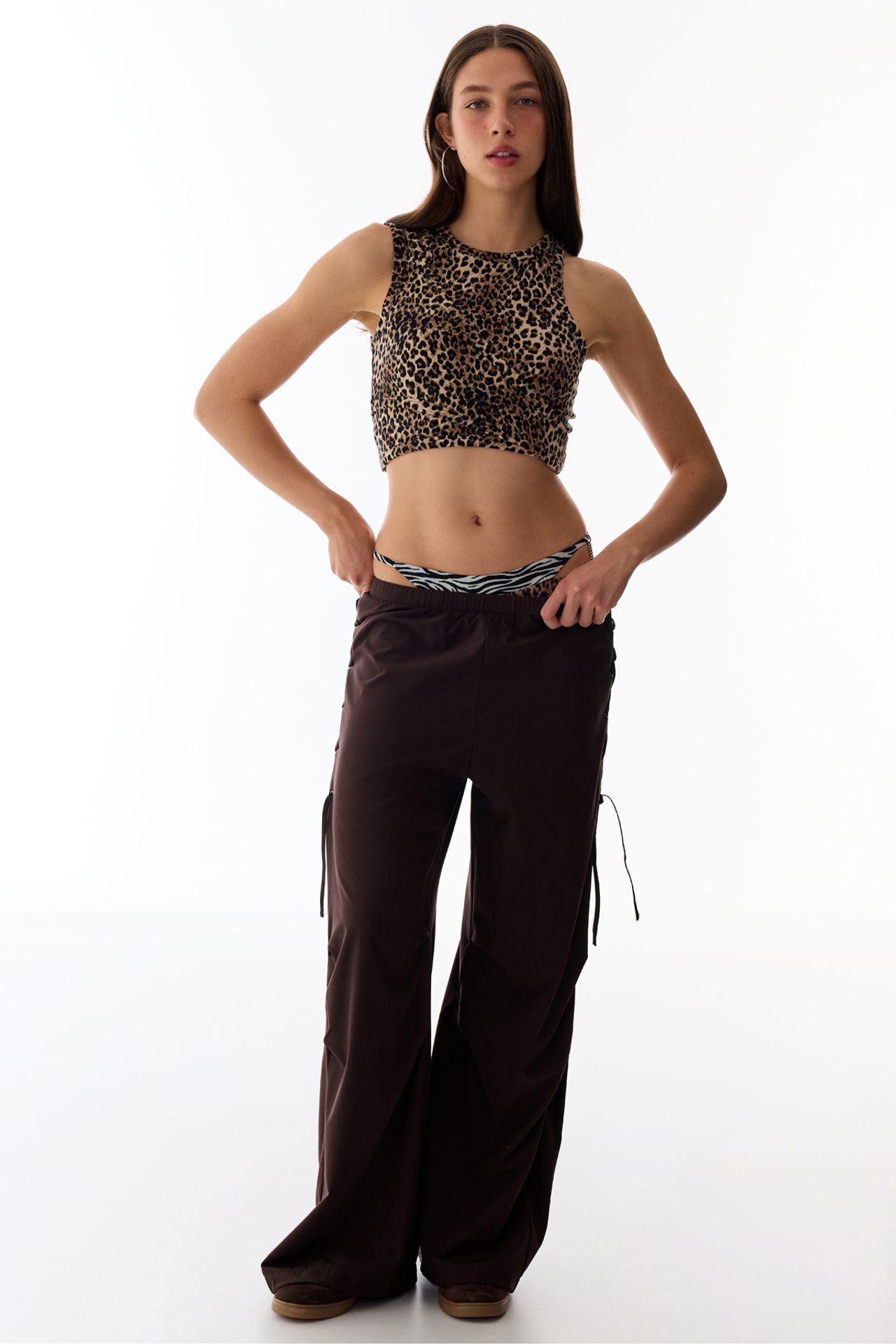 PENTI Leopard Print Window Detail Crew Neck Top 5