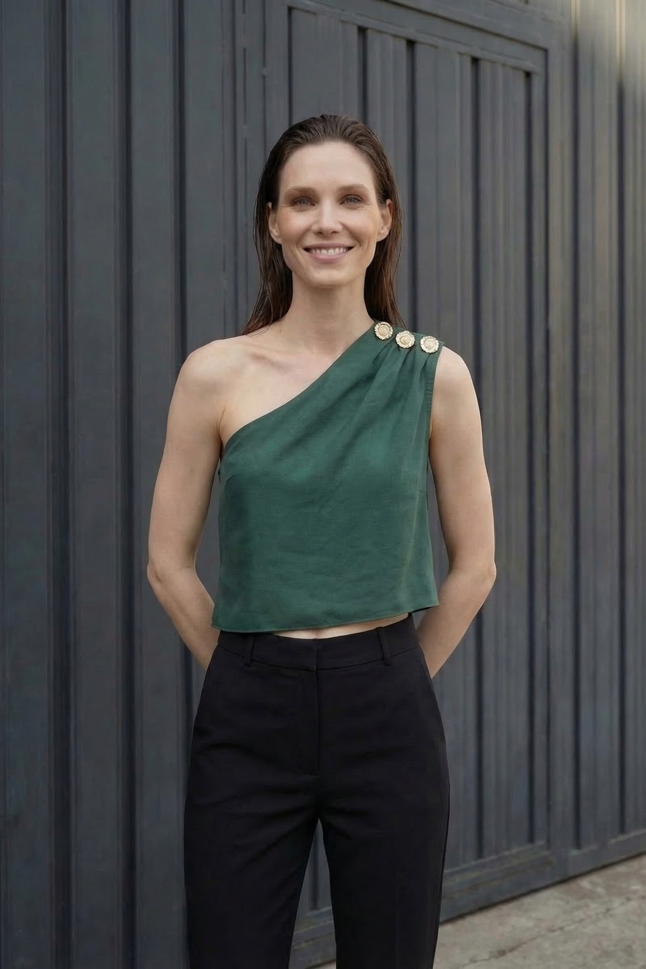 MY FASHION Asymmetrical Collar Sleeveless Chiffon Top 1