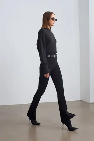 Siyah