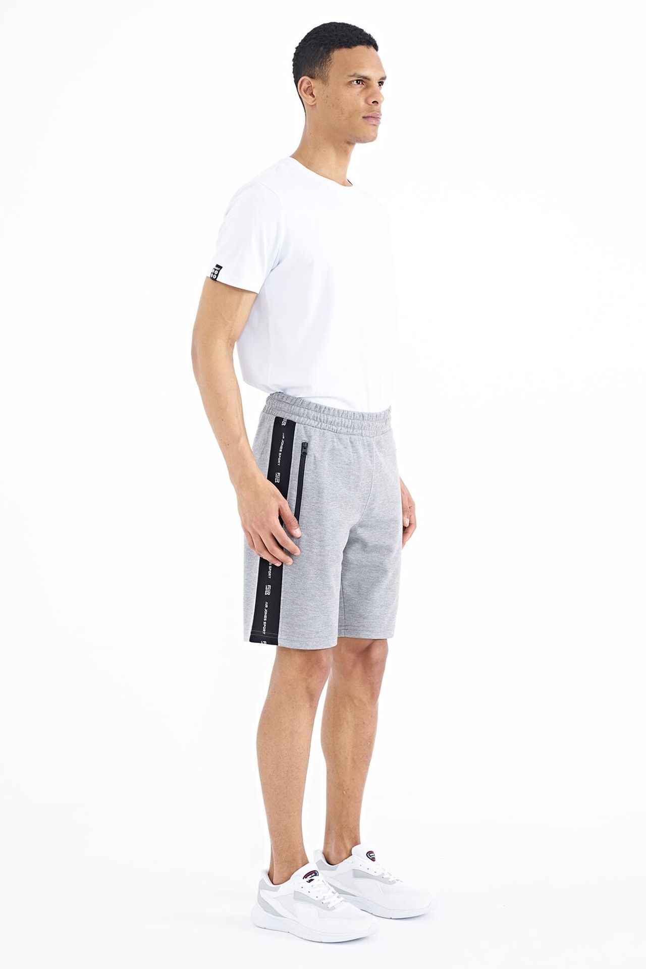 TOMMY Men's Knit Sweat Shorts 4