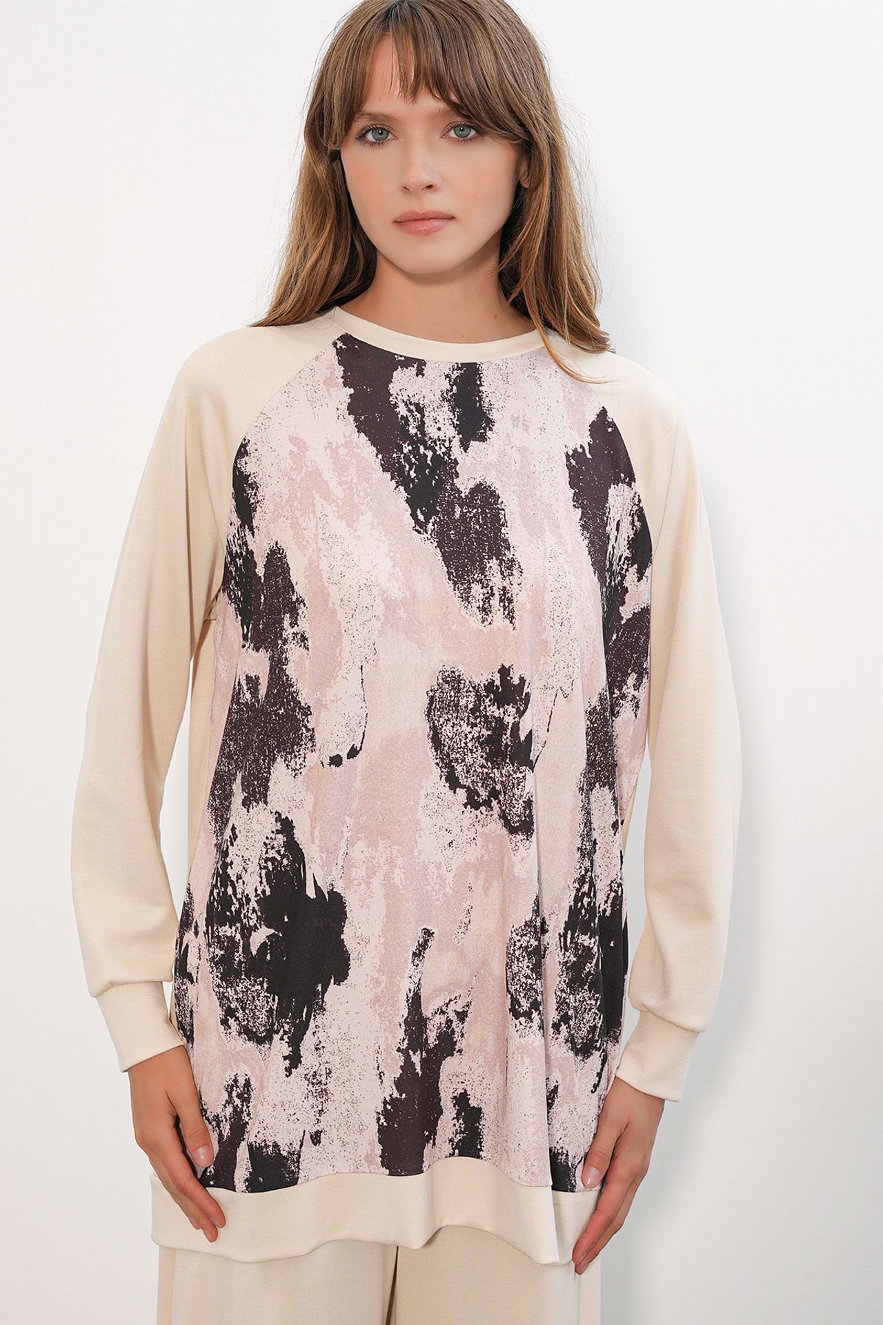 BDART Oversize Abstract Print Crew Neck Tunic & Pants Set 2