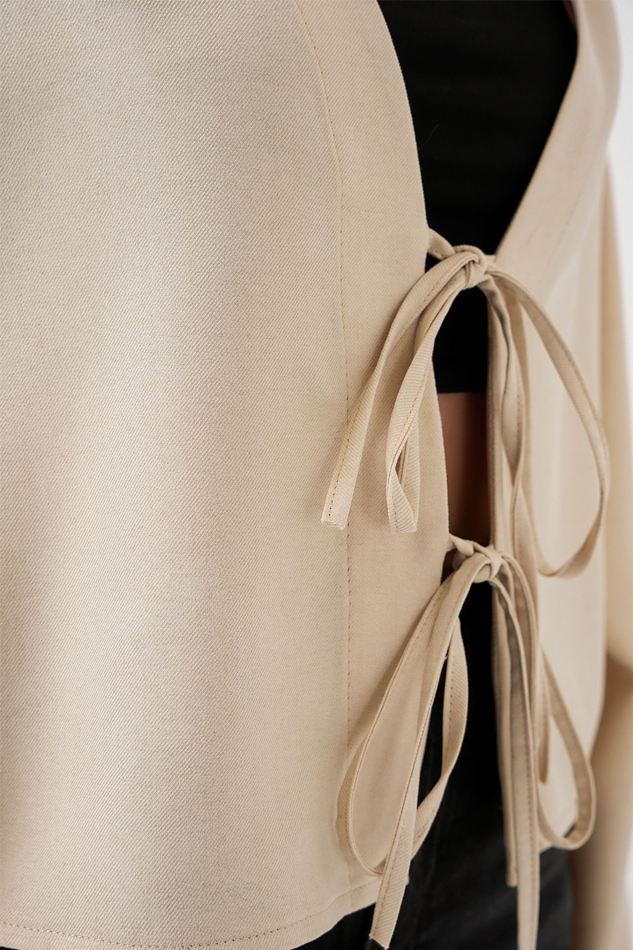 BDART Viscose Blend V-Neck Long Sleeve Kimono with Binding Detail 5