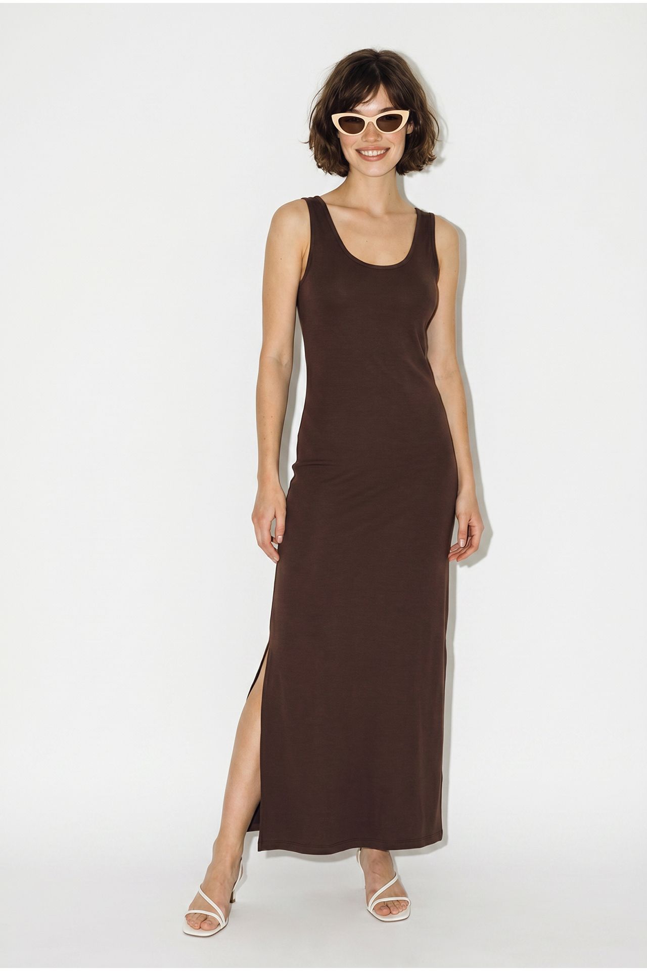 LUCCI Sleeveless Straight Maxi Dress With Slit 4