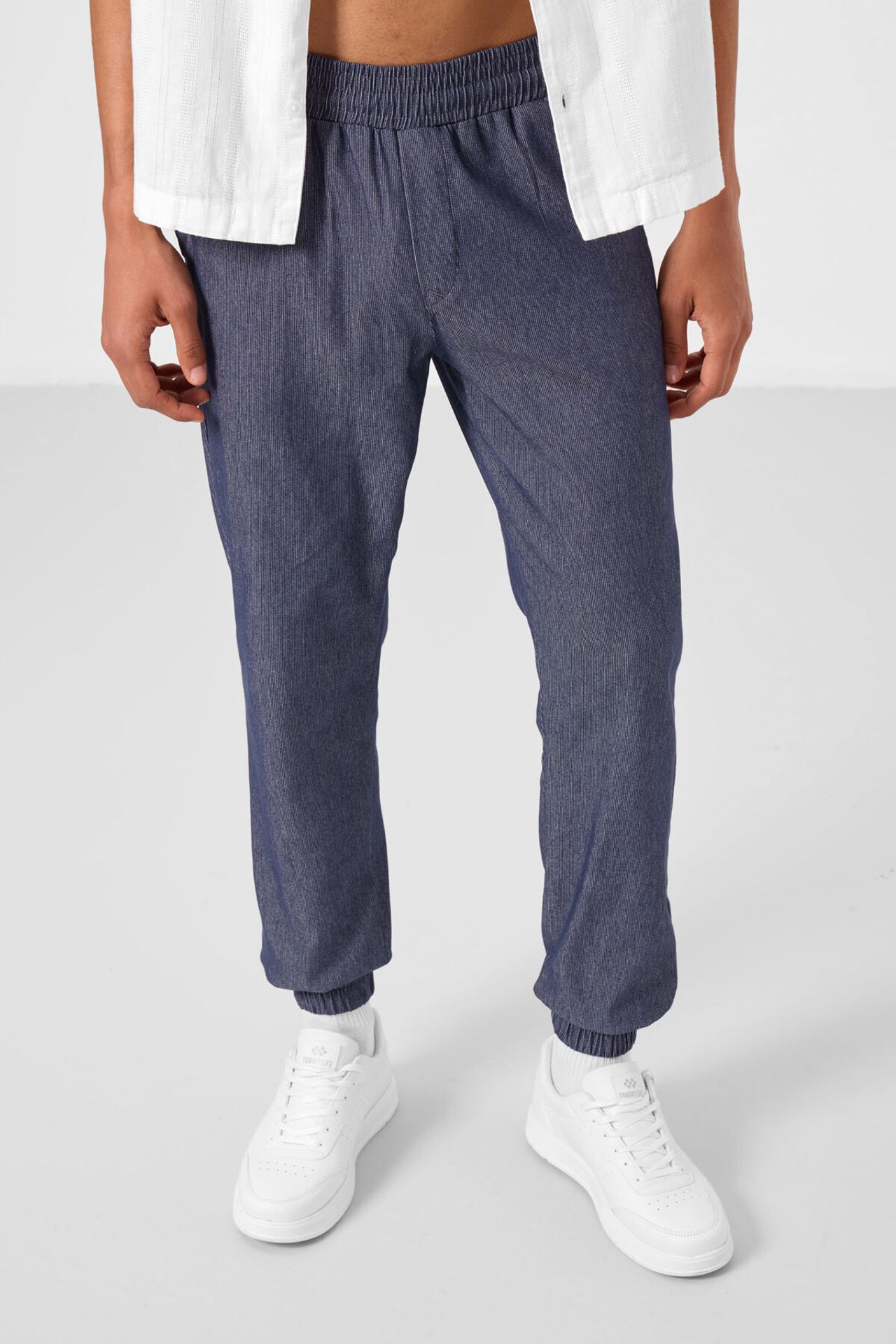 TOMMY Straight-Leg Pull-On Chinos 2