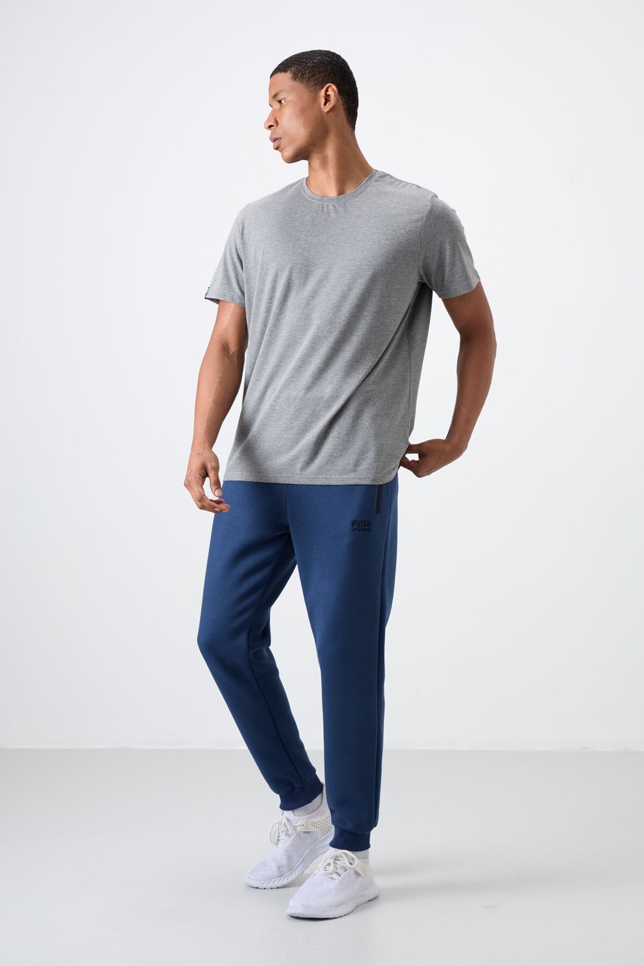 TOMMY Men's Jogger Sweatpants 1