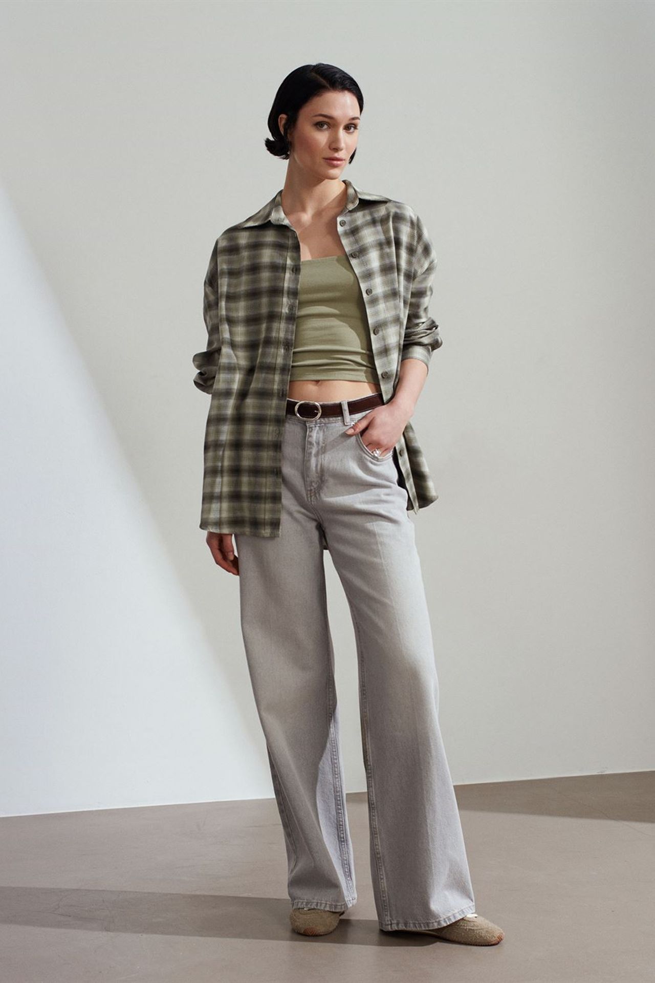 DILVIN Oversized Plaid Long-Sleeve Shirt 4