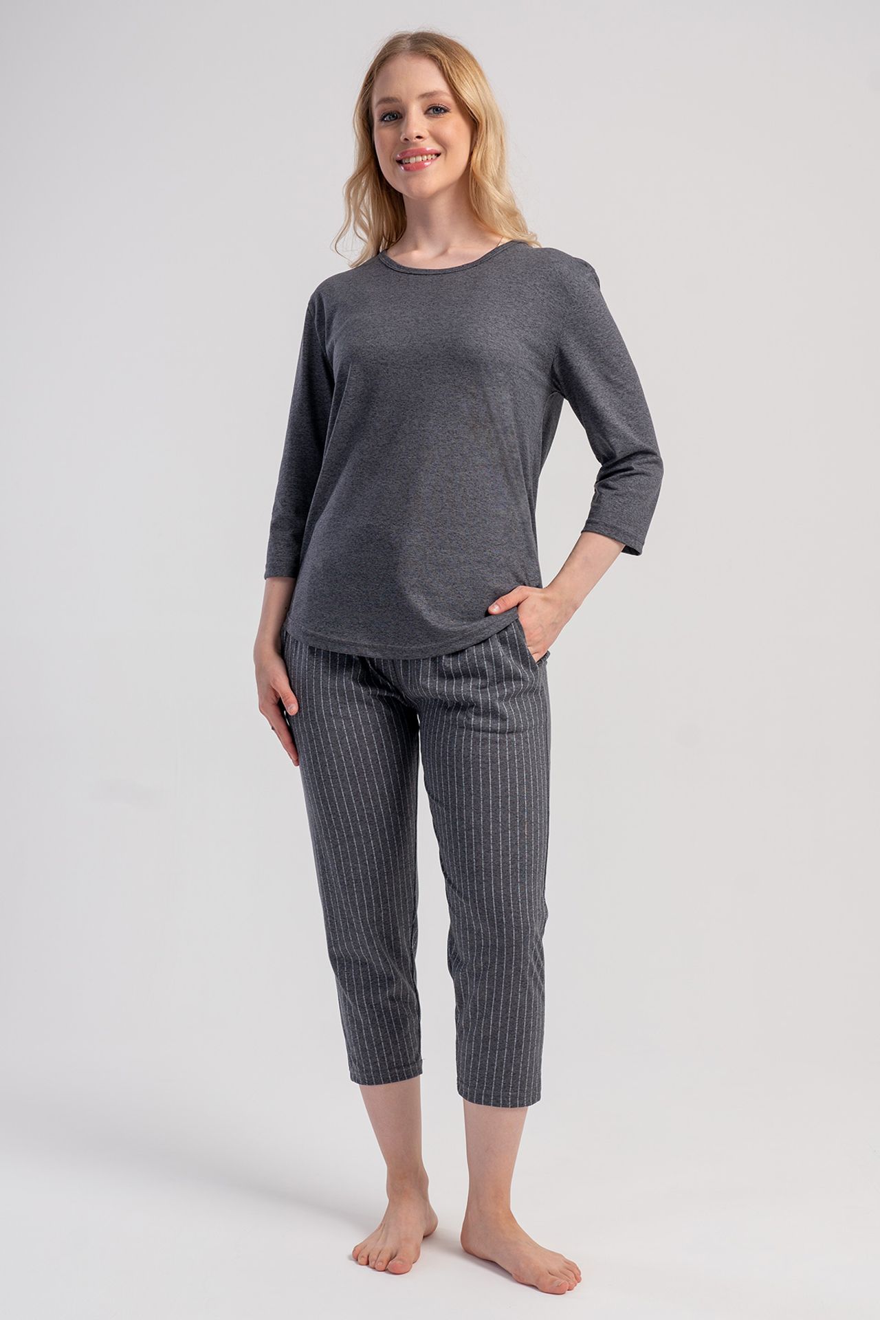 YAKE Çizgili Rahat 2 Parçalı Pijama Takımı 1