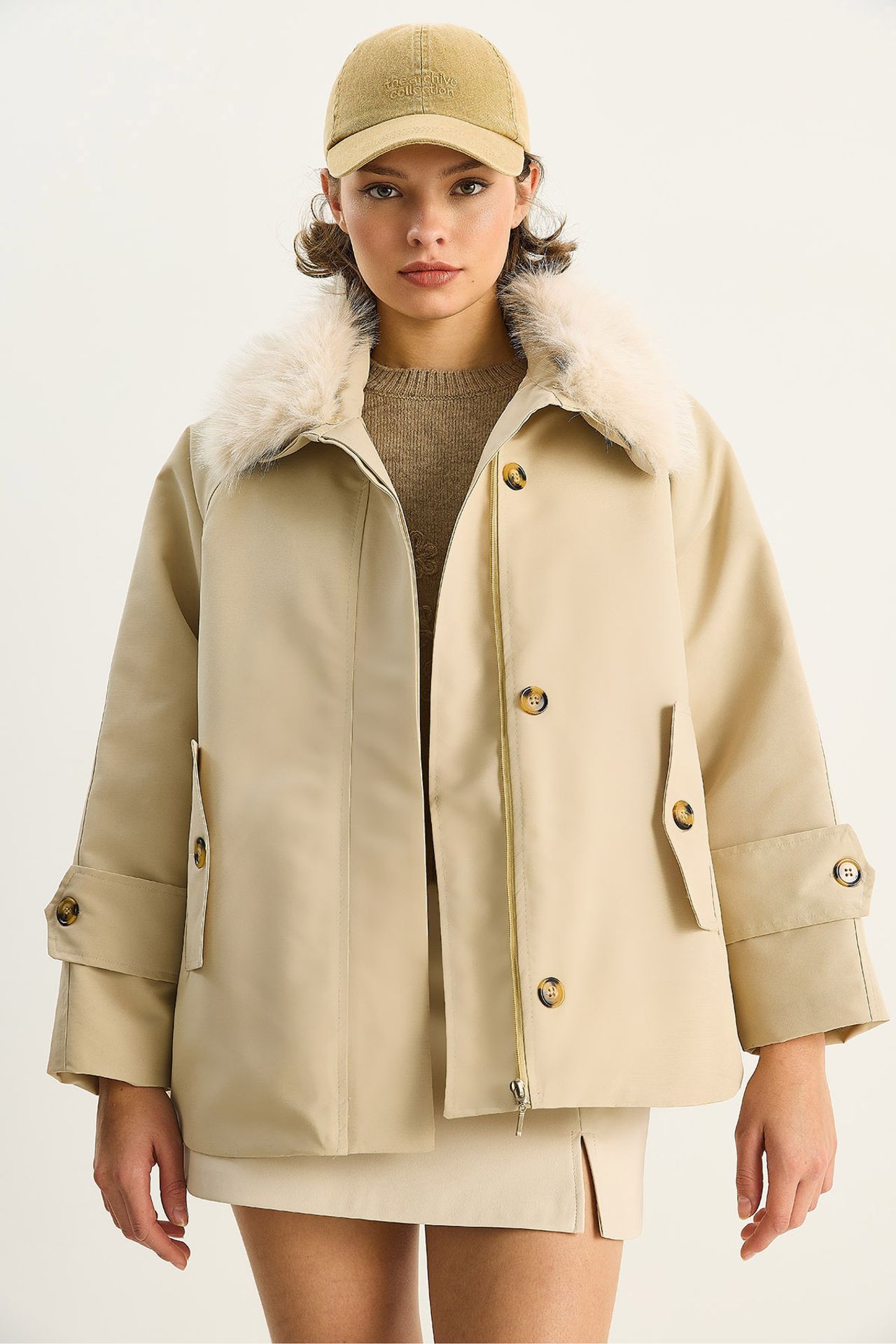 LUCCI Zipper Jacket with Faux Fur Collar 2