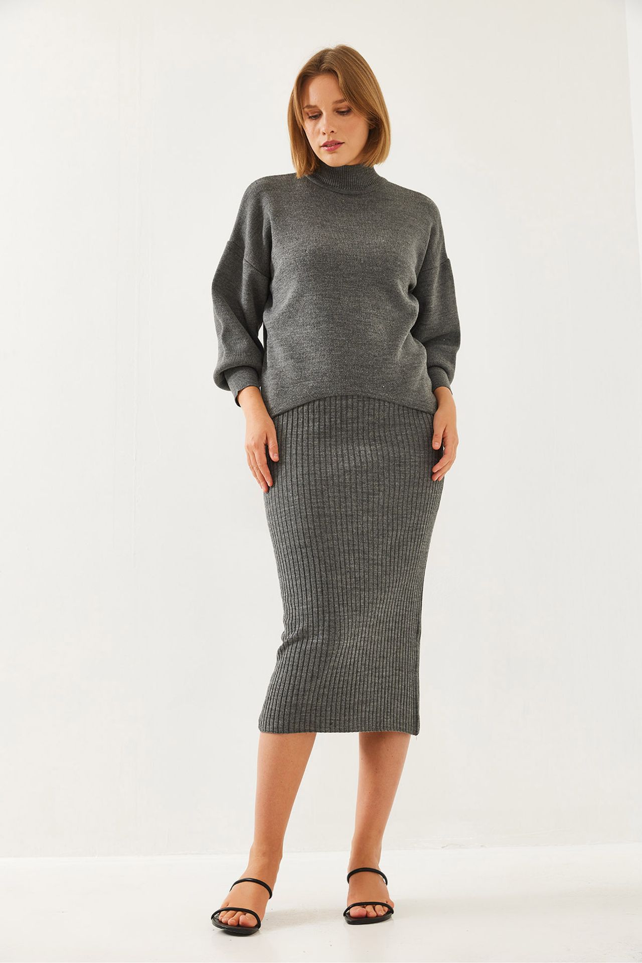 LUCCI Ribbed Turtleneck Knitwear Co-Ord Set 5
