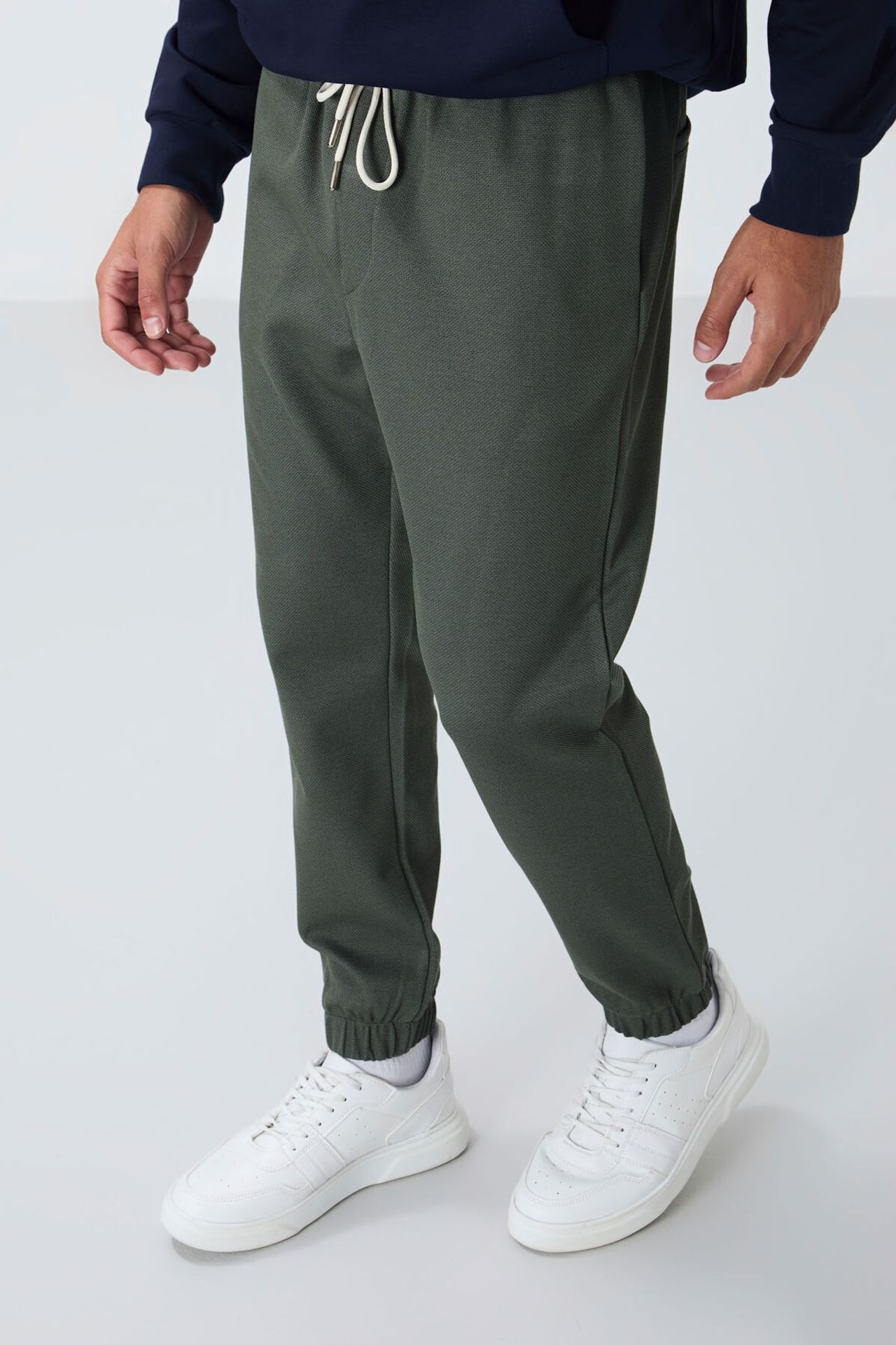 TOMMY Men's Regular Fit Fleece Sweatpants 4