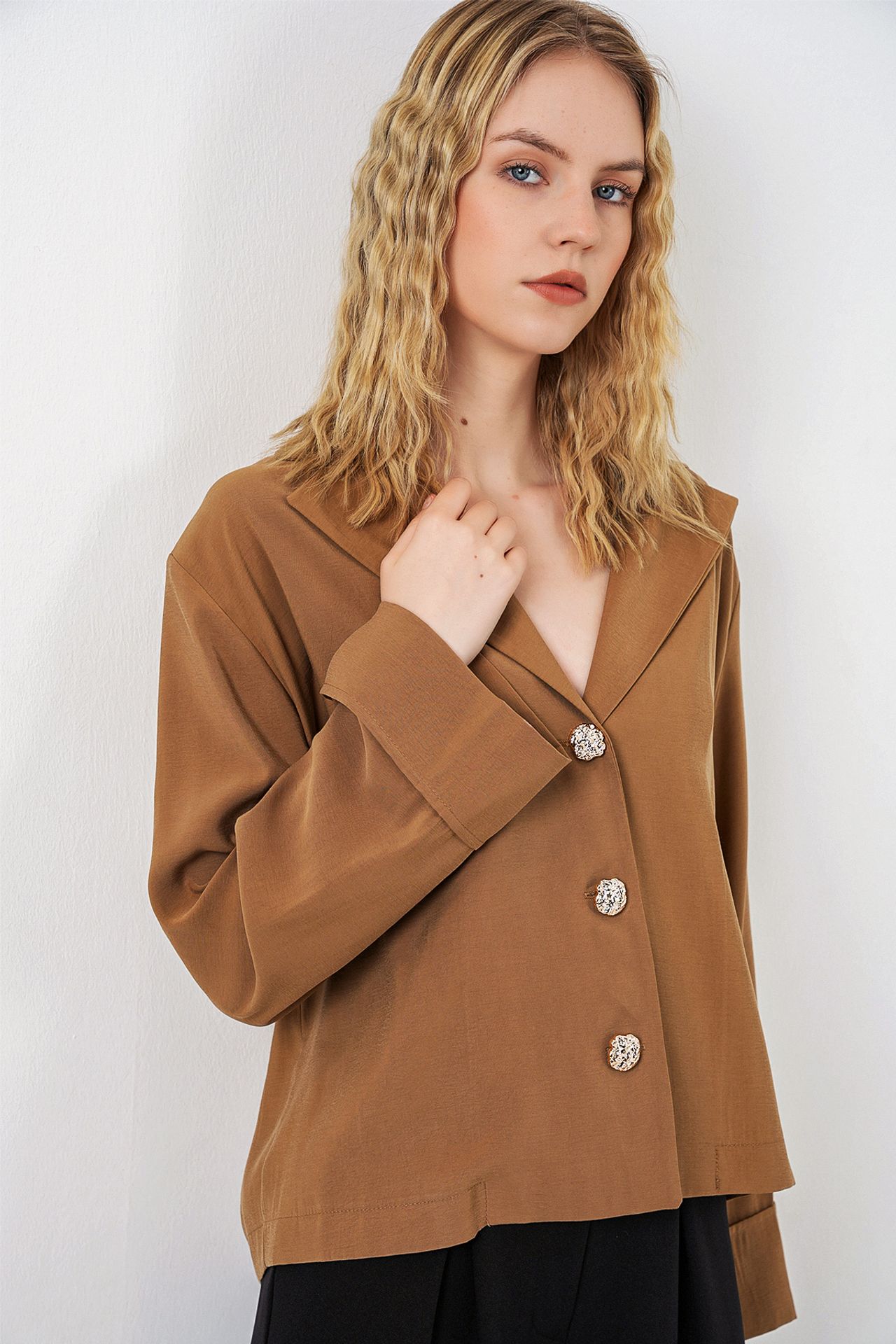 BDART Oversized Blazer Jacket with Button Closure 4