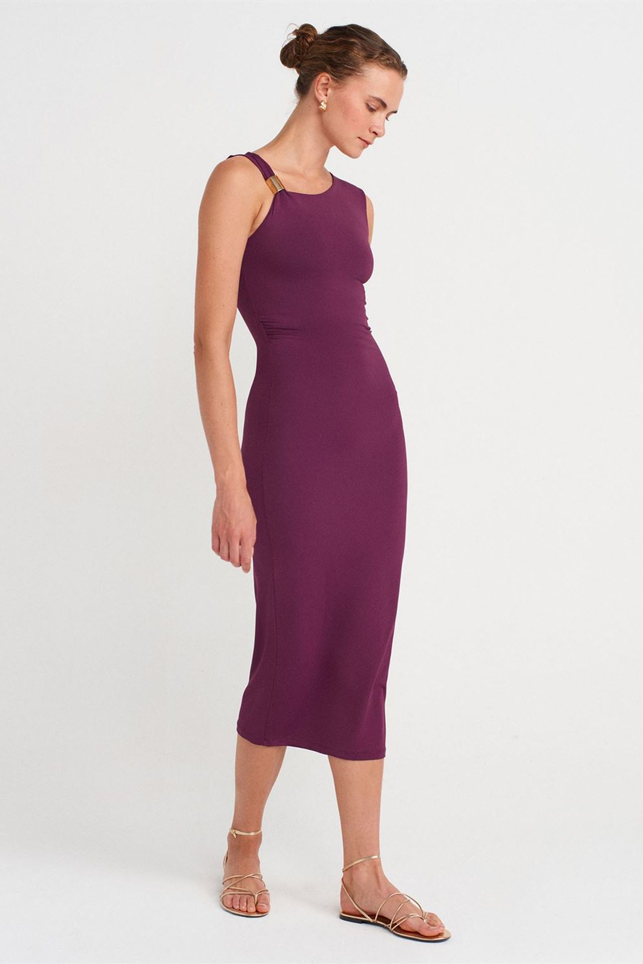 DILVIN Aksesuarlı Kolsuz Bodycon Midi Elbise 4