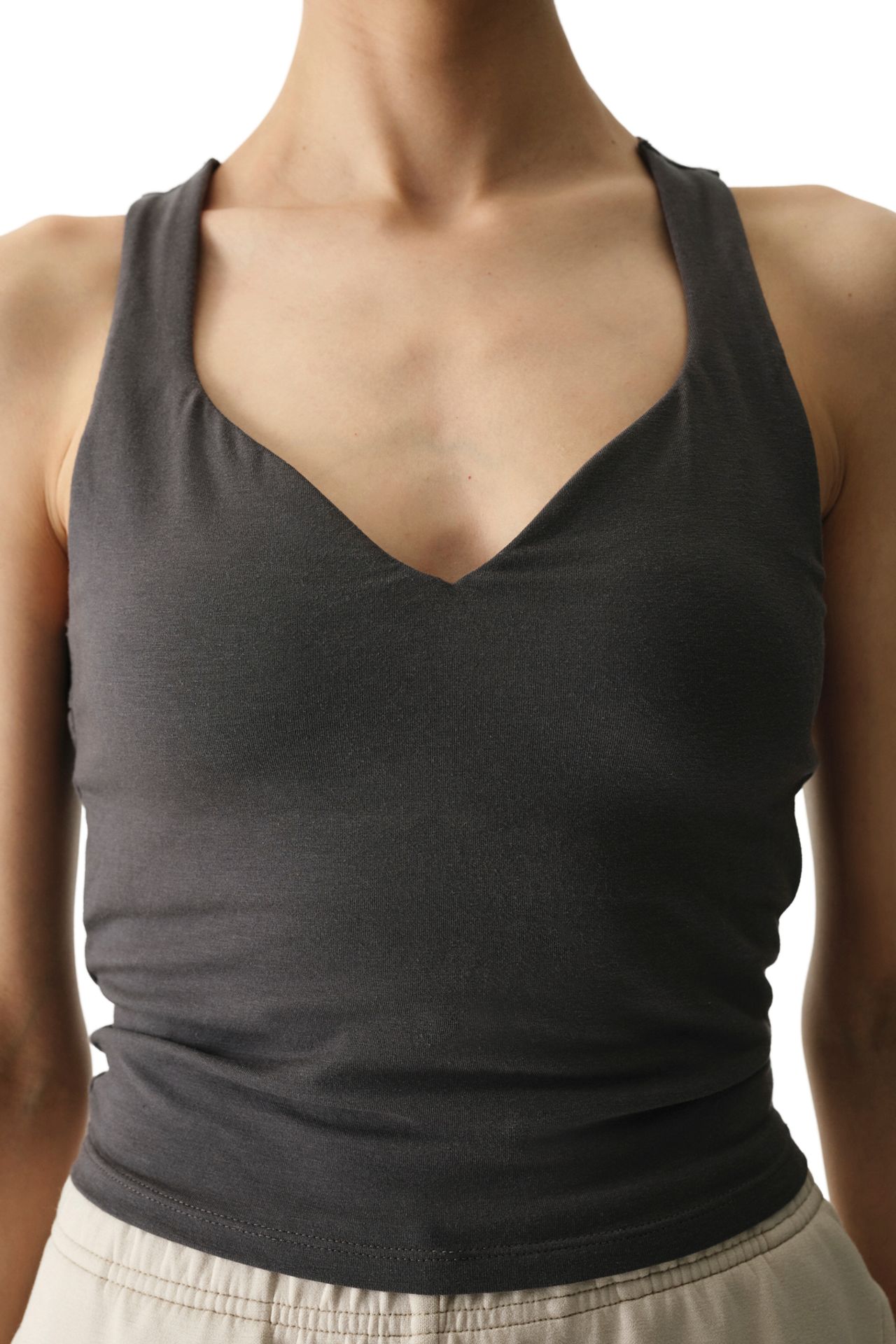 PENTI Ruched Back Heart Neck Top