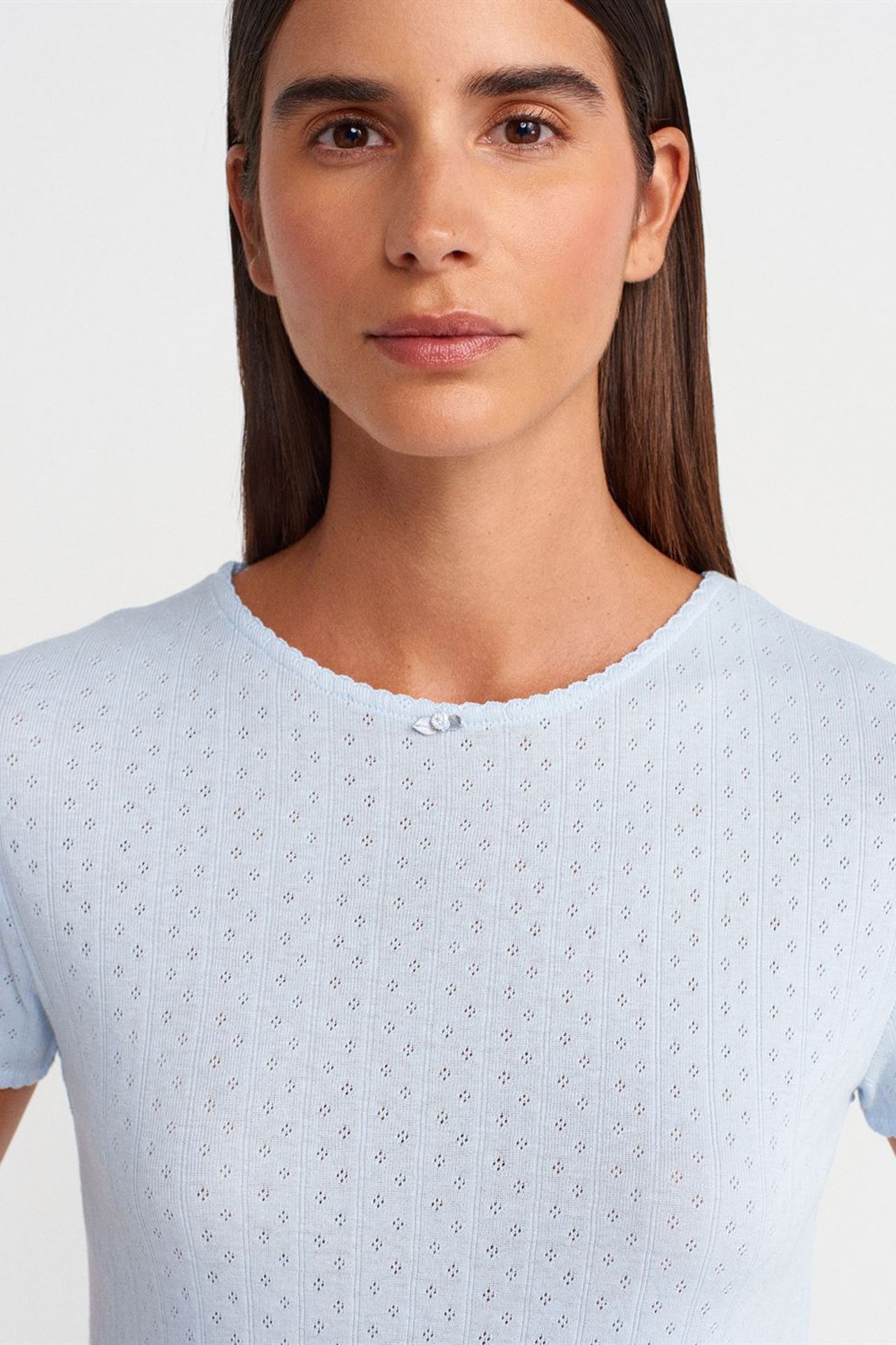 DILVIN Women's Ribbed Crop T-Shirt 3