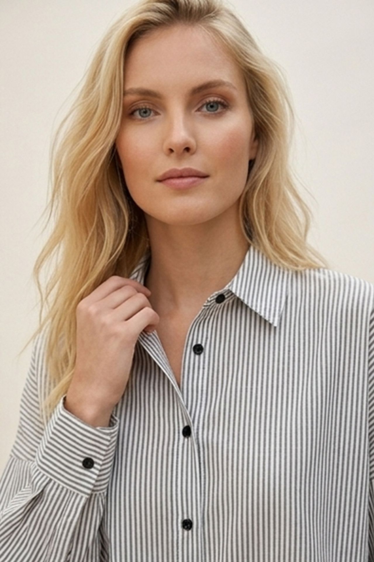 BDART Oversized Patterned Poplin Shirt With Button Closure 3